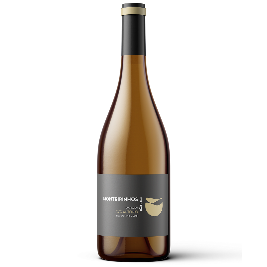 Monteirinhos Avô António Encruzado 2022 branco 1