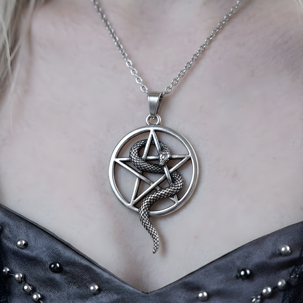 Collar Pentagrama Con Serpiente Acero Macizo Plateado