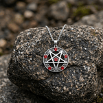 Circon Rojo - Collar Pentagrama Punta Hacia Abajo