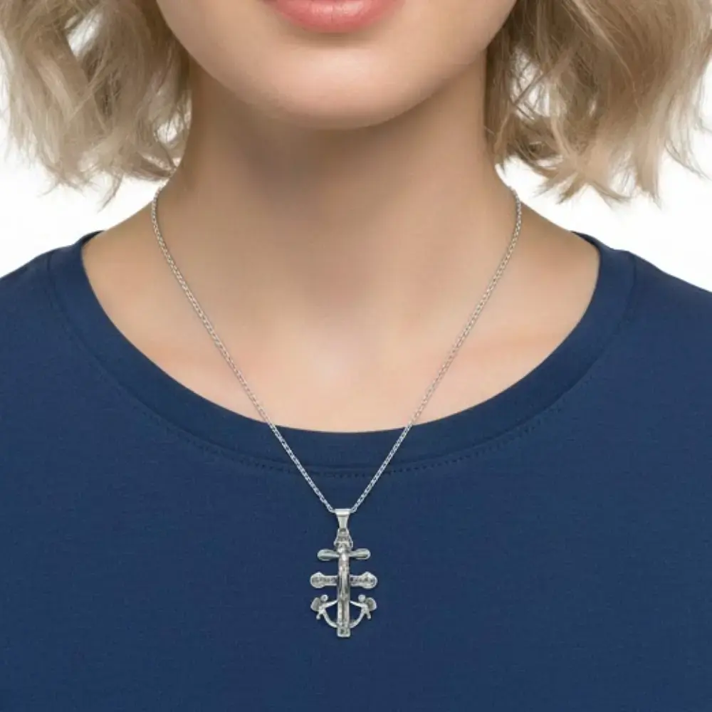 Cruz De Caravaca Collar Colgante Acero Macizo Plateado
