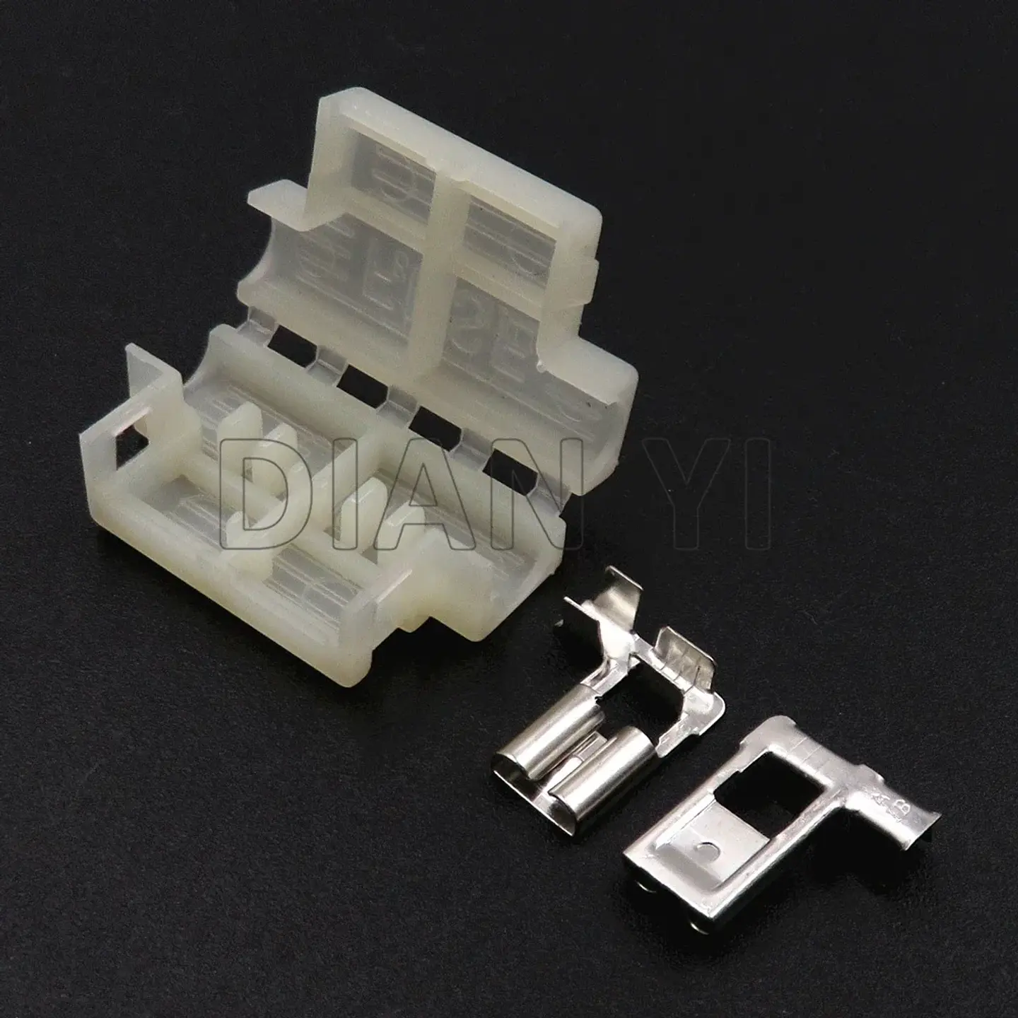 Portafusible Individual de Cuchilla Mediana - Automotriz y Naval 6