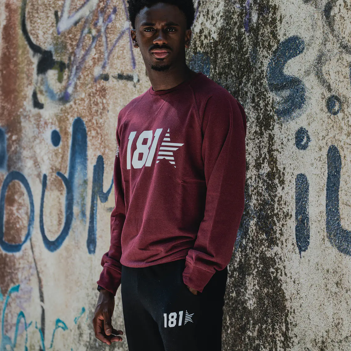 Sudadera clásica orgánica sin capucha 6