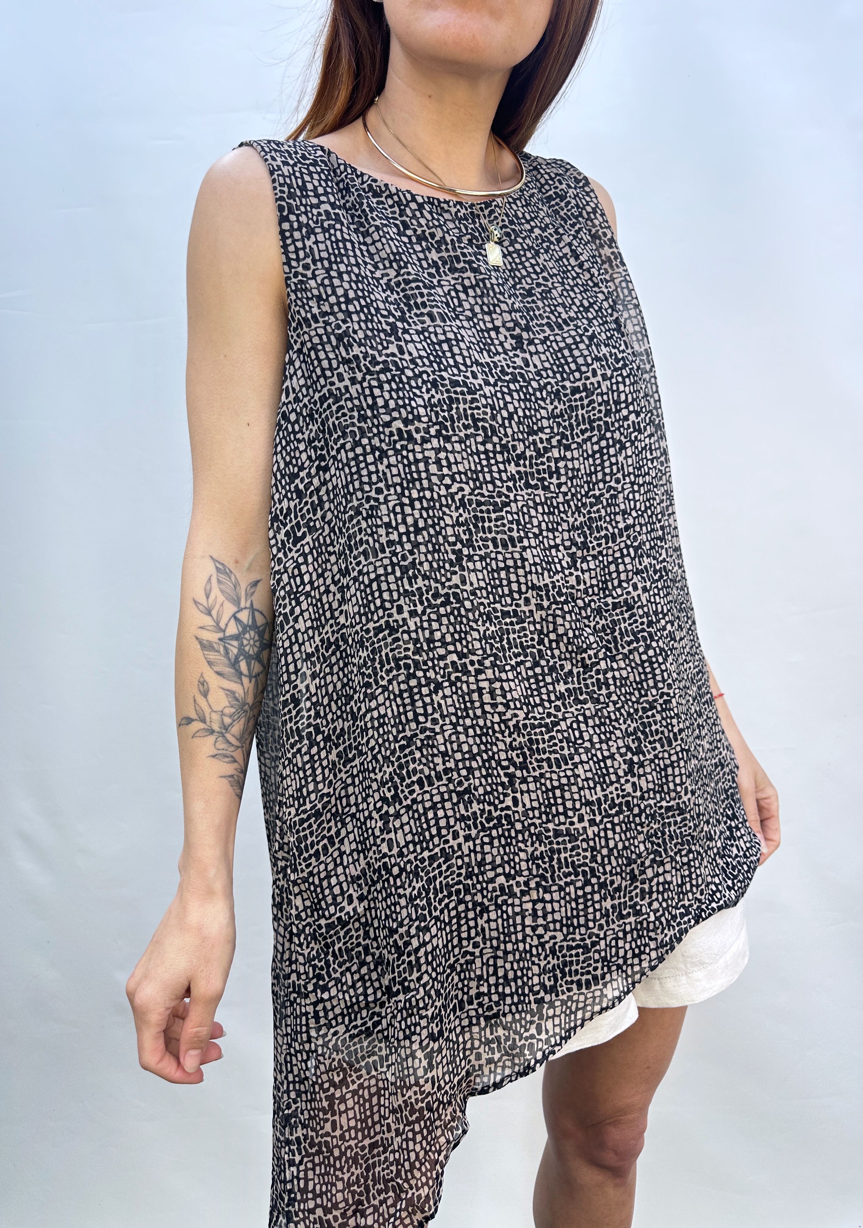 POLERA DANA BUCHMAN I L 4