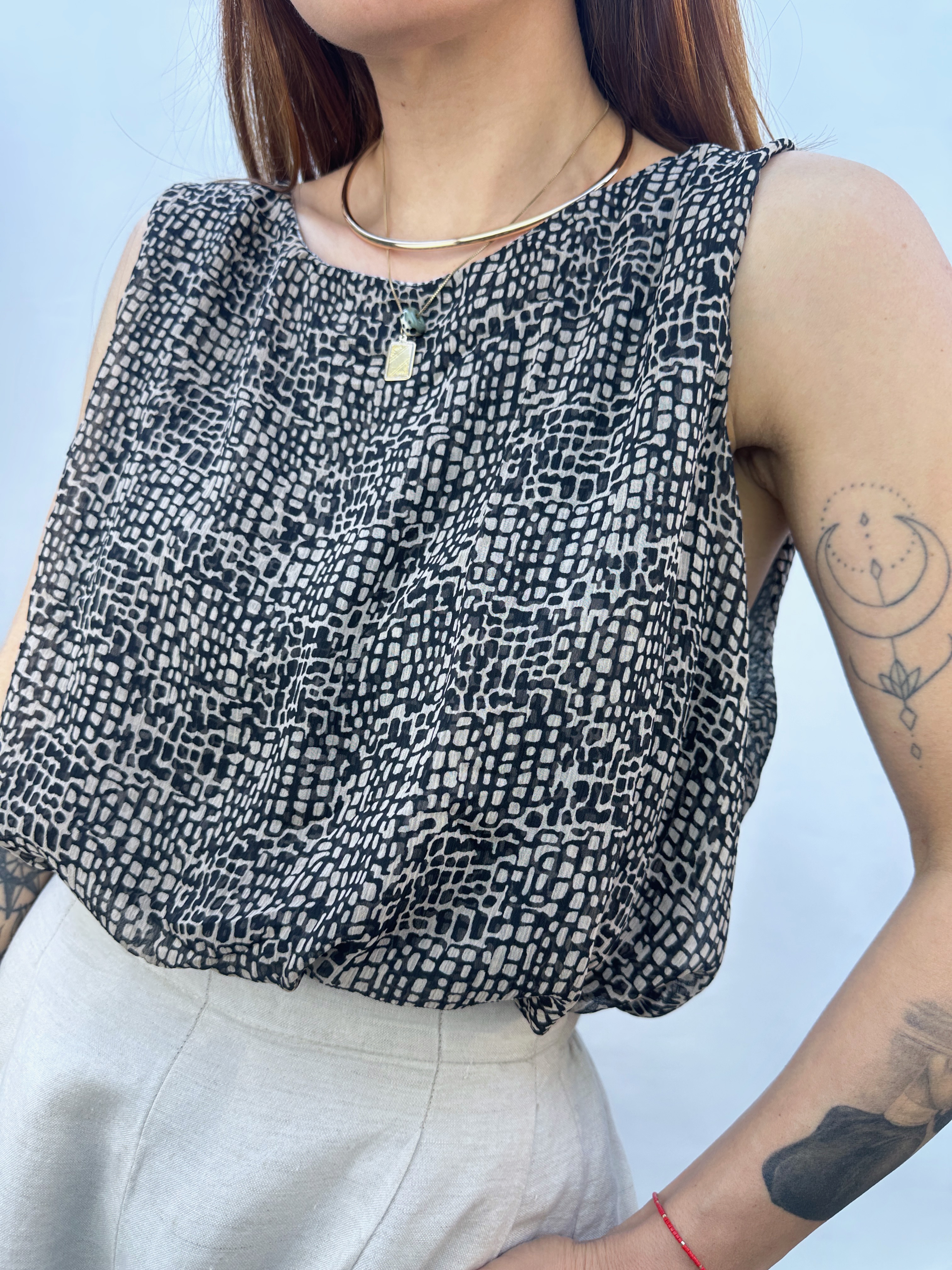 POLERA DANA BUCHMAN I L 5