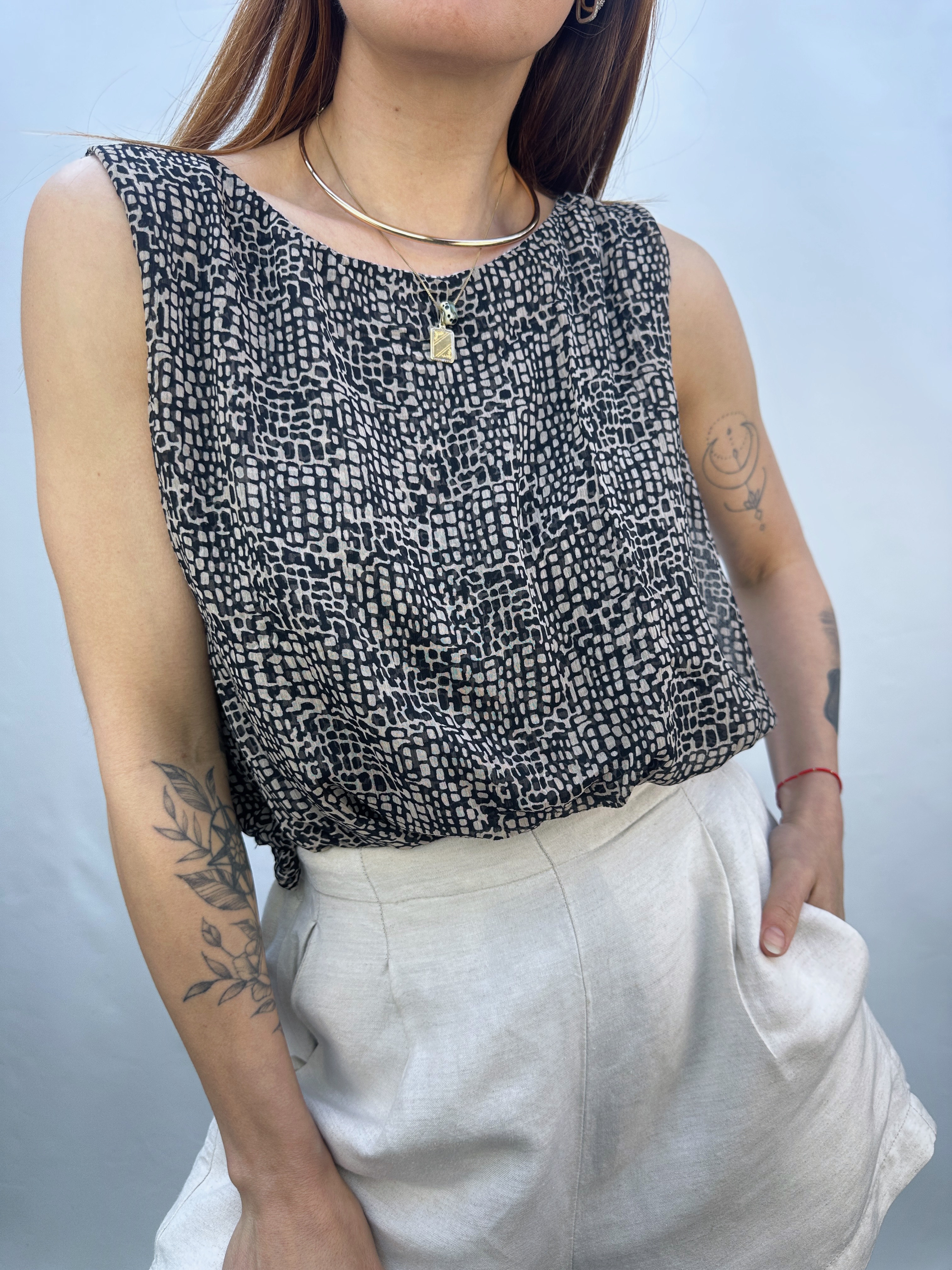 POLERA DANA BUCHMAN I L 6