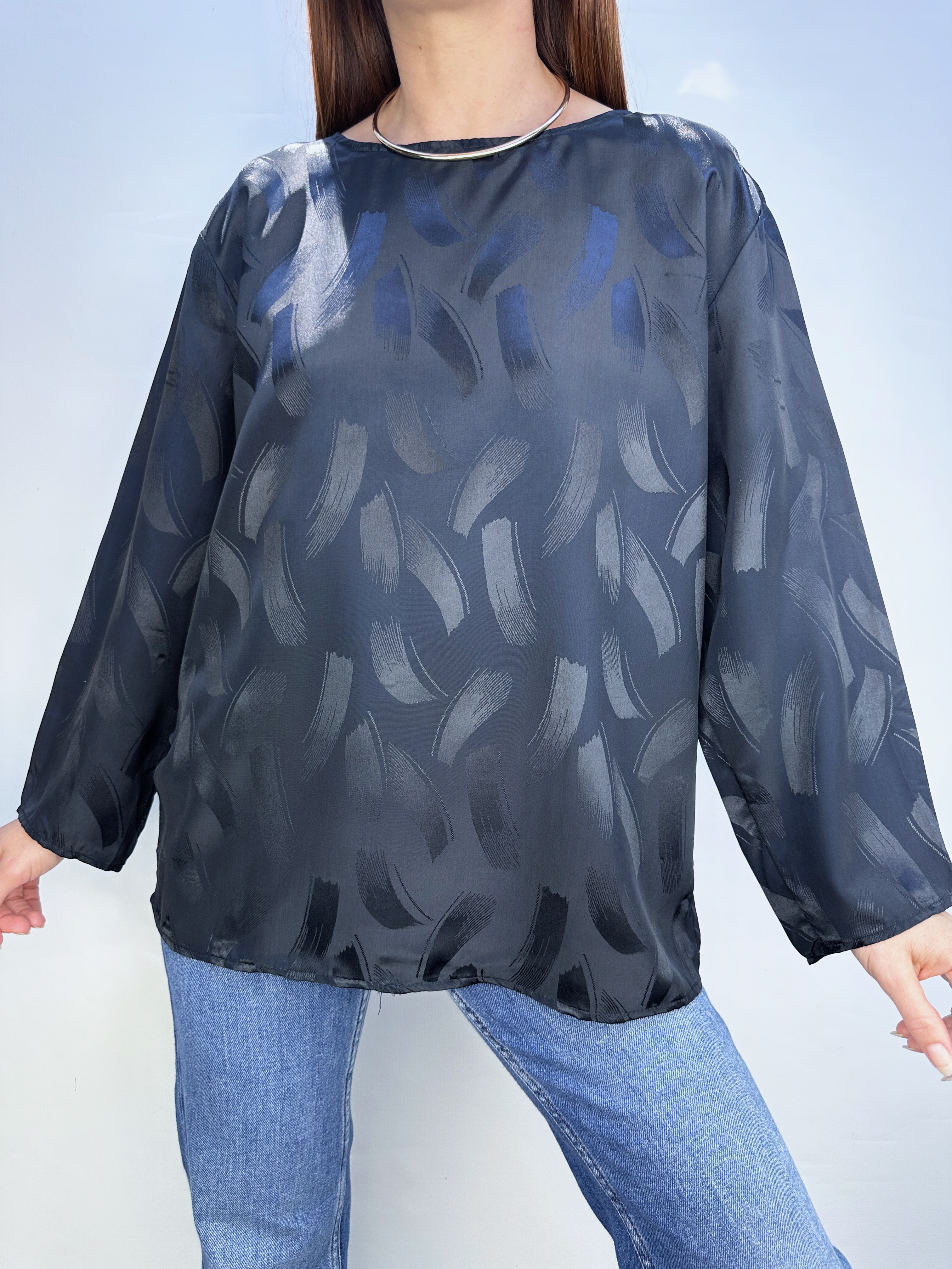 POLERA VINTAGE NEGRA I M-L  3