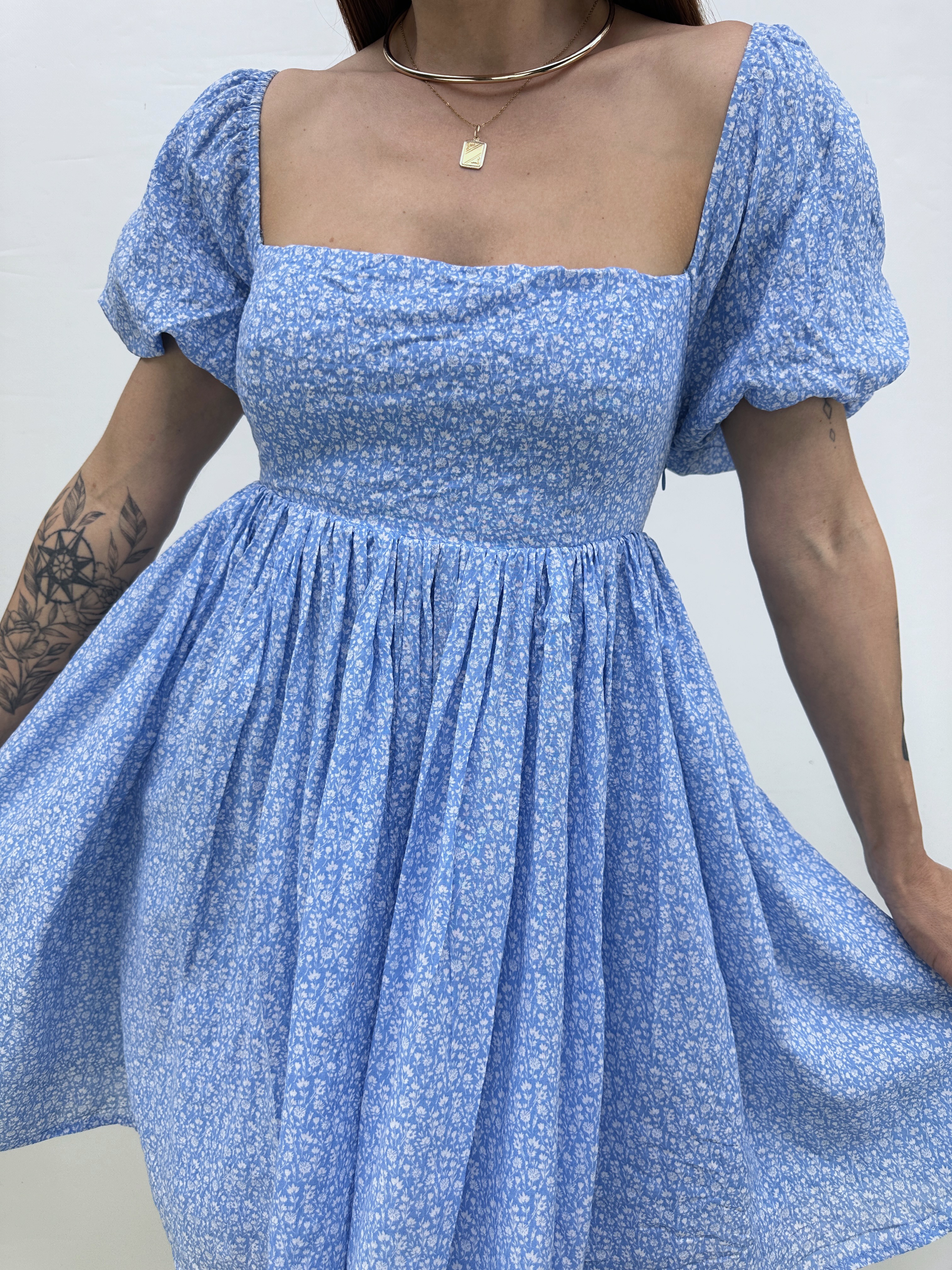 VESTIDO COQUETTE M 7