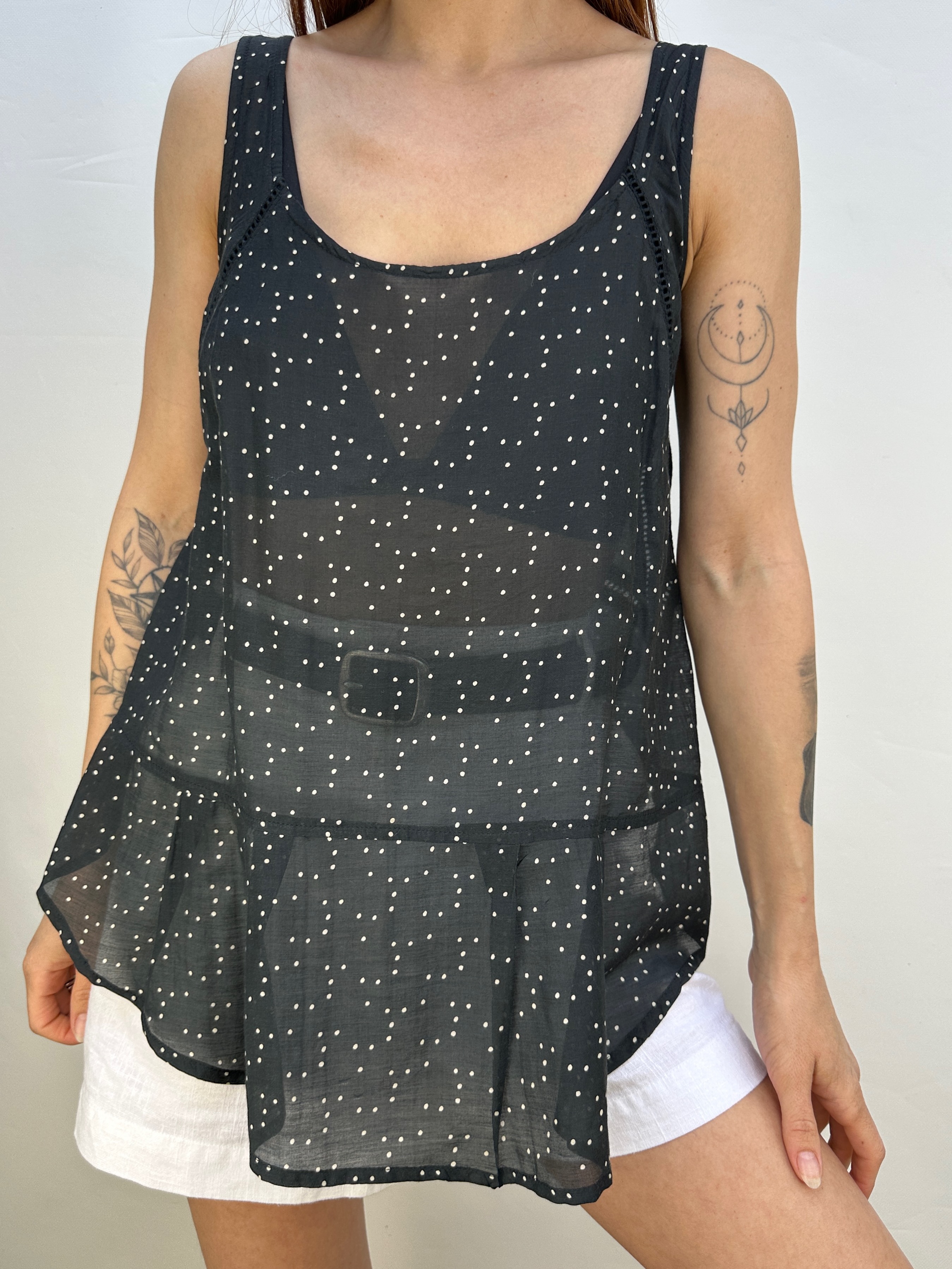 POLERA HURLEY I SEDA Y ALGODÓN I S 4