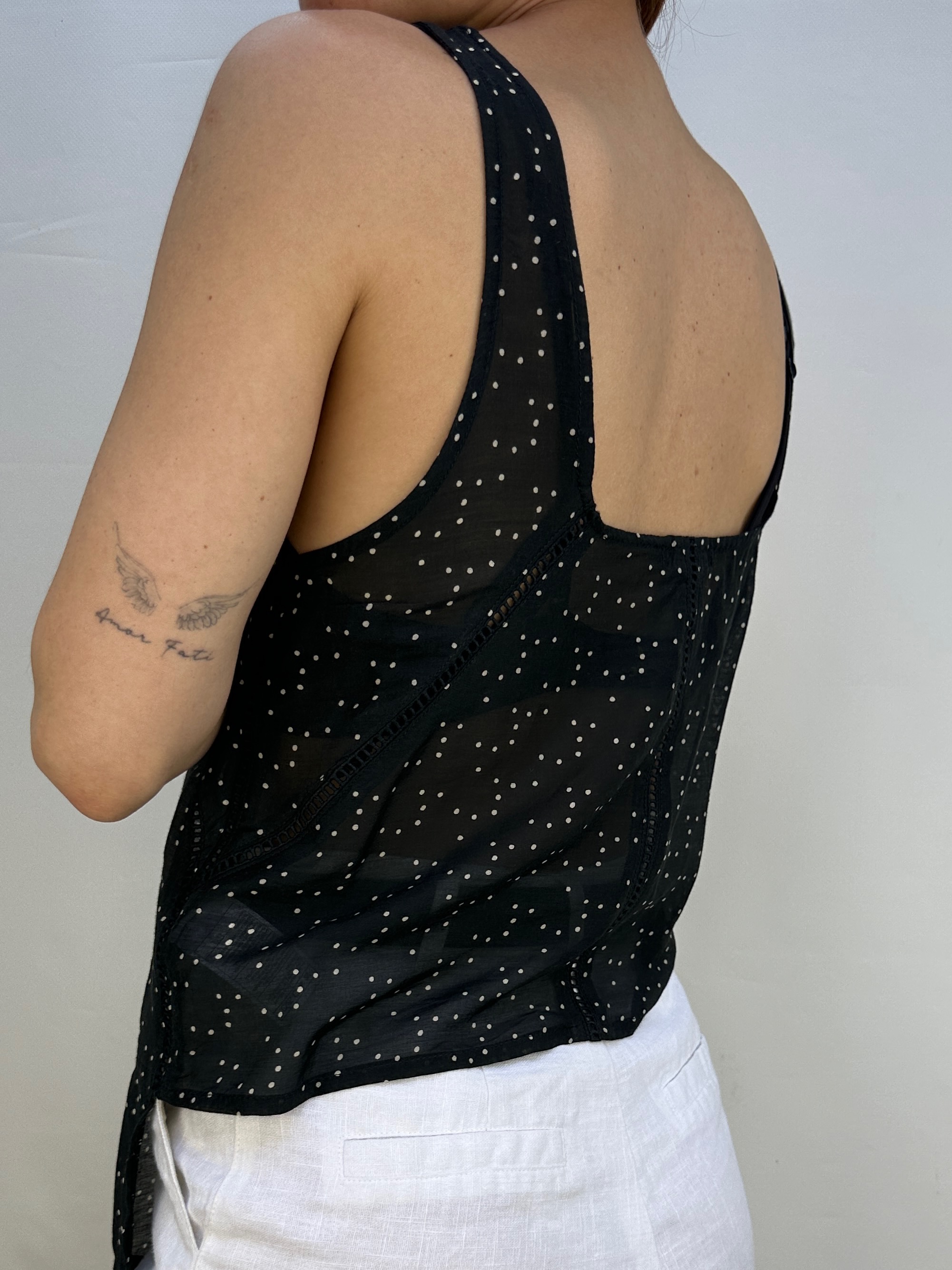 POLERA HURLEY I SEDA Y ALGODÓN I S 3