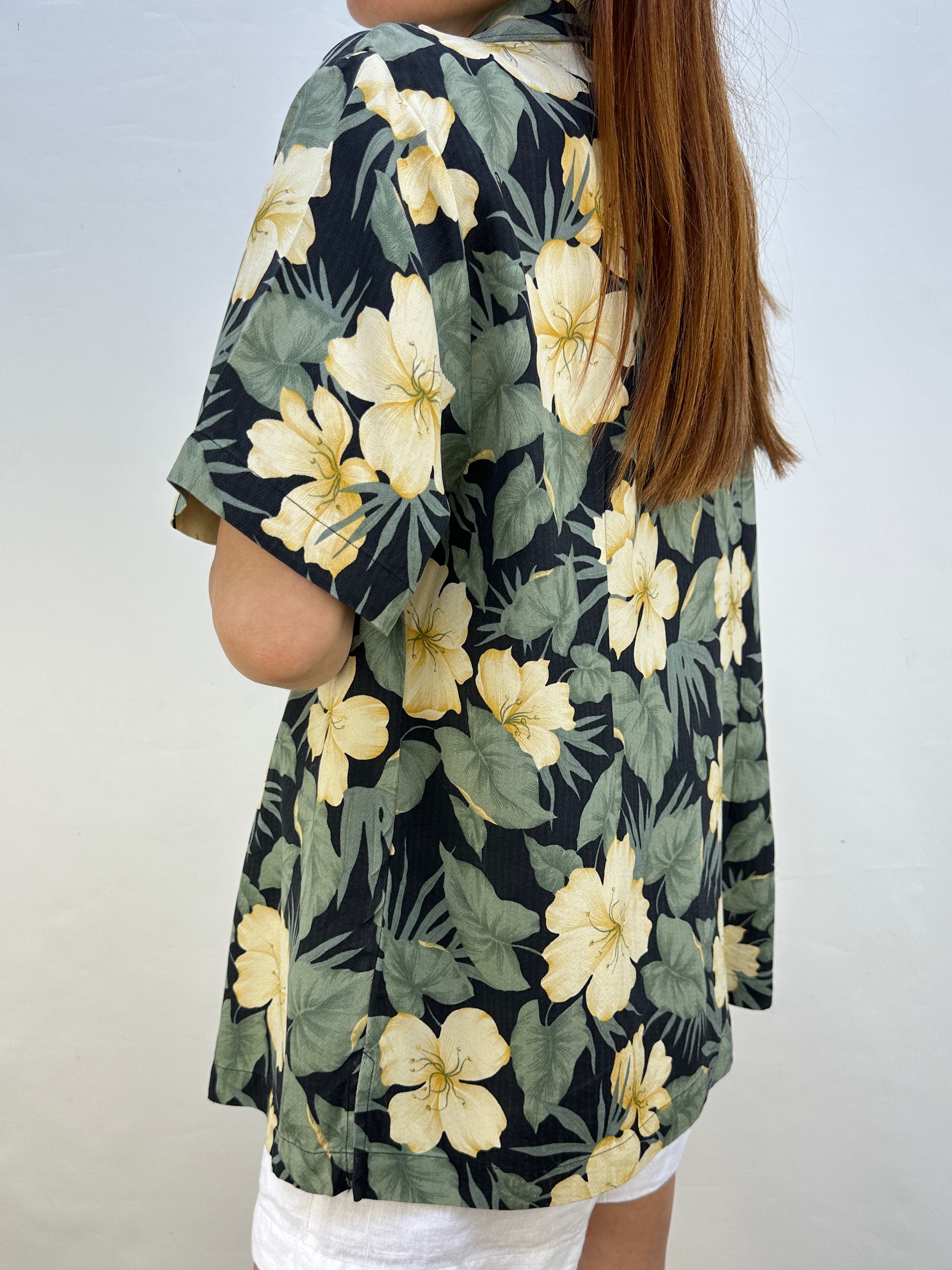 BLUSA SEDA TOMMY BAHAMA I M 2