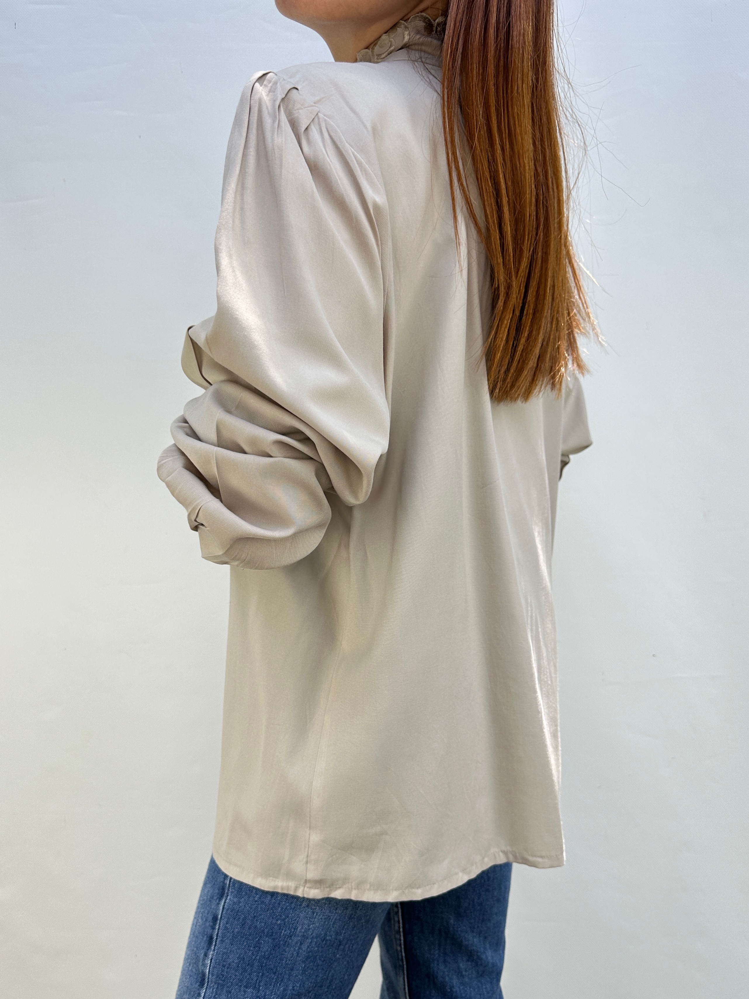 BLUSA VINTAGE TAUPÉ I L 3