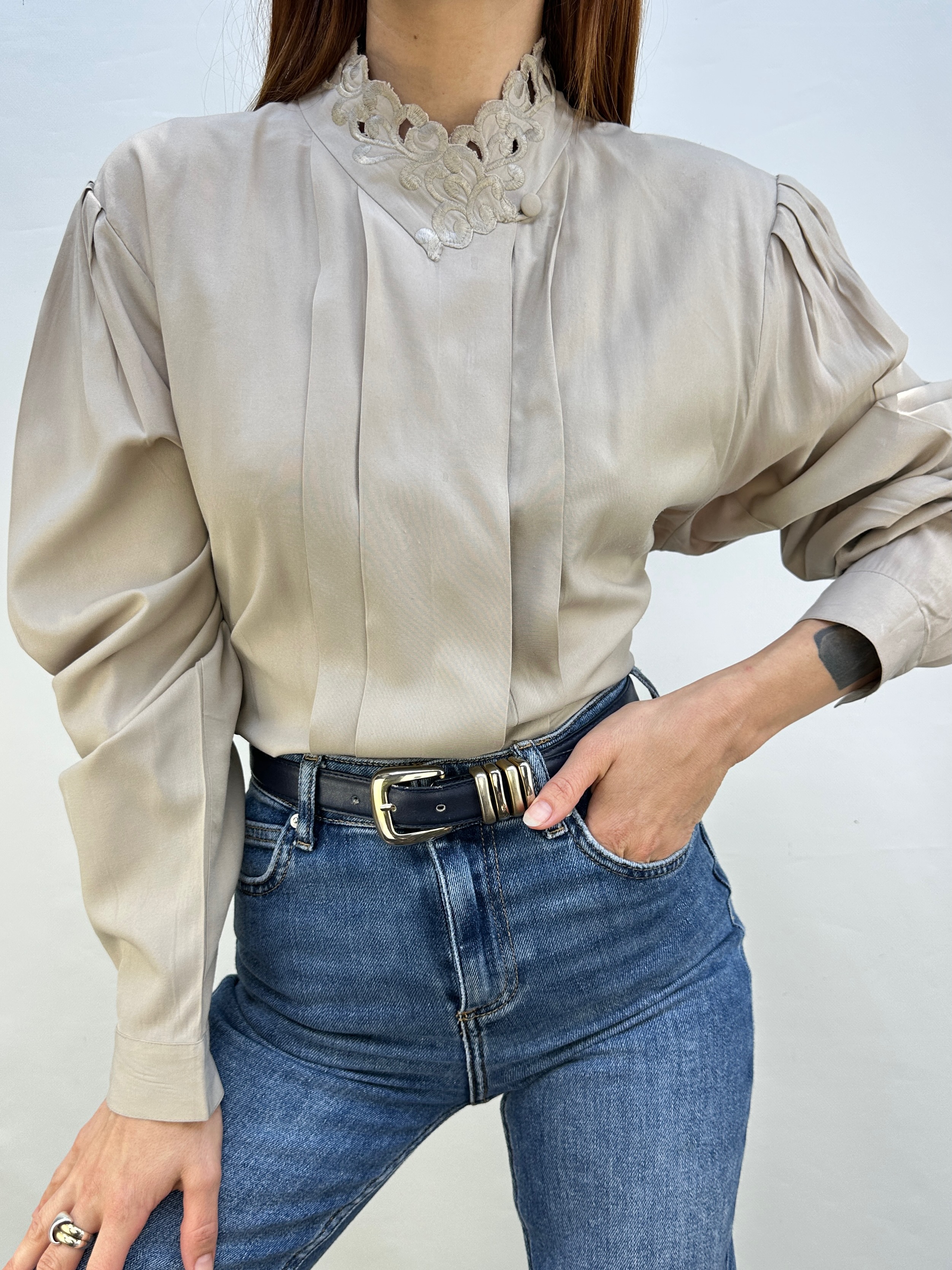 BLUSA VINTAGE TAUPÉ I L 1