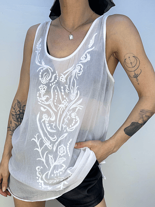 POLERA DKNY BORDADA I M