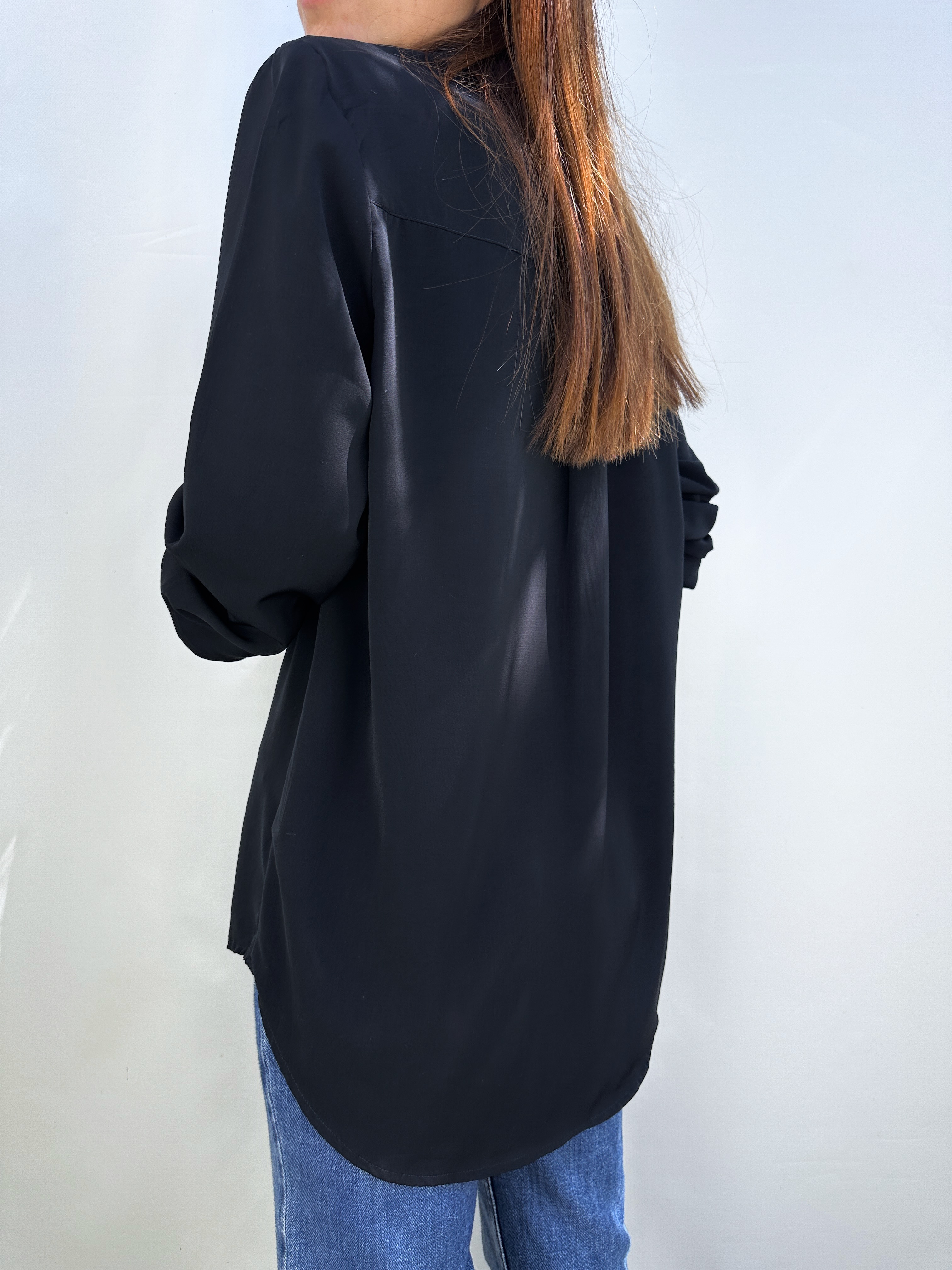 BLUSA BÁSICA NEGRA I S-M 2