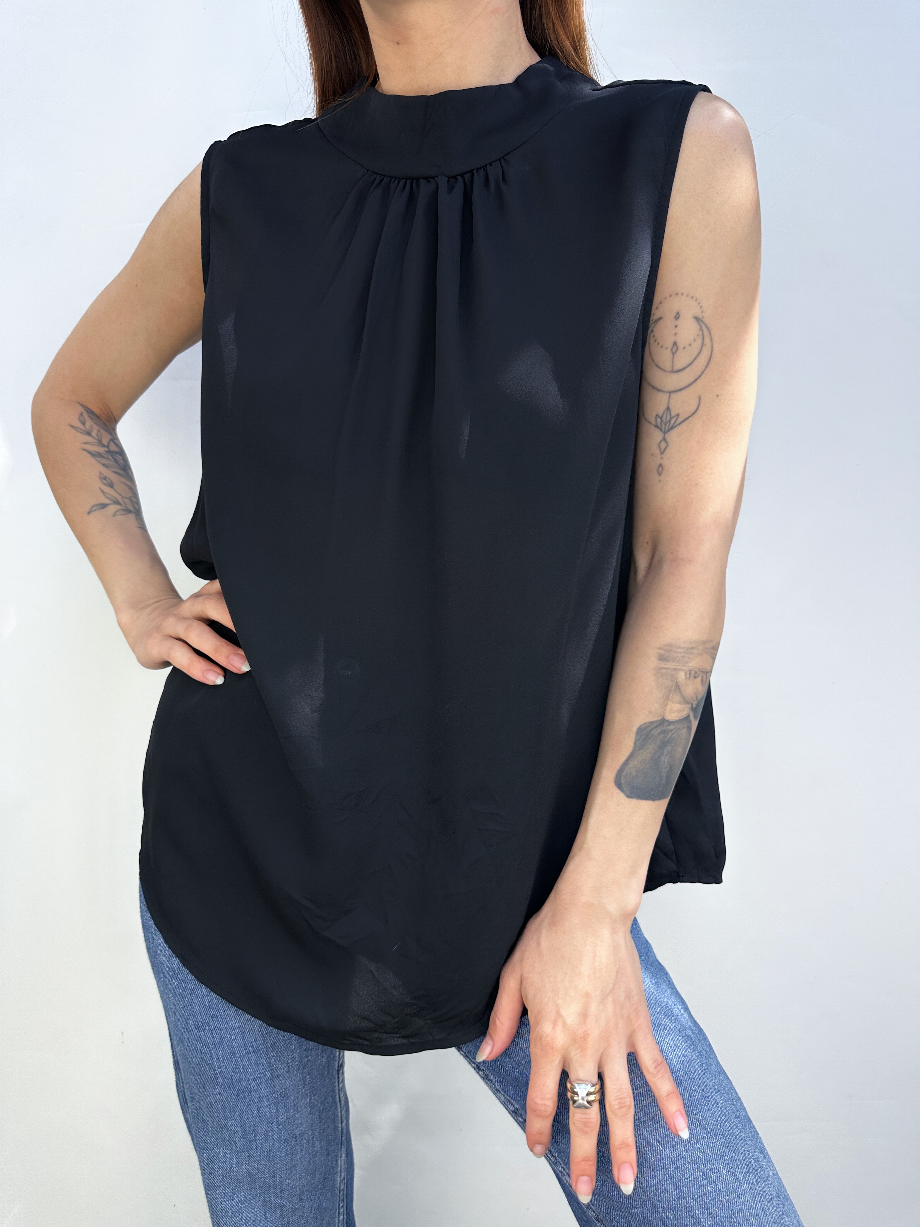 POLERA NEGRA I M-L 2