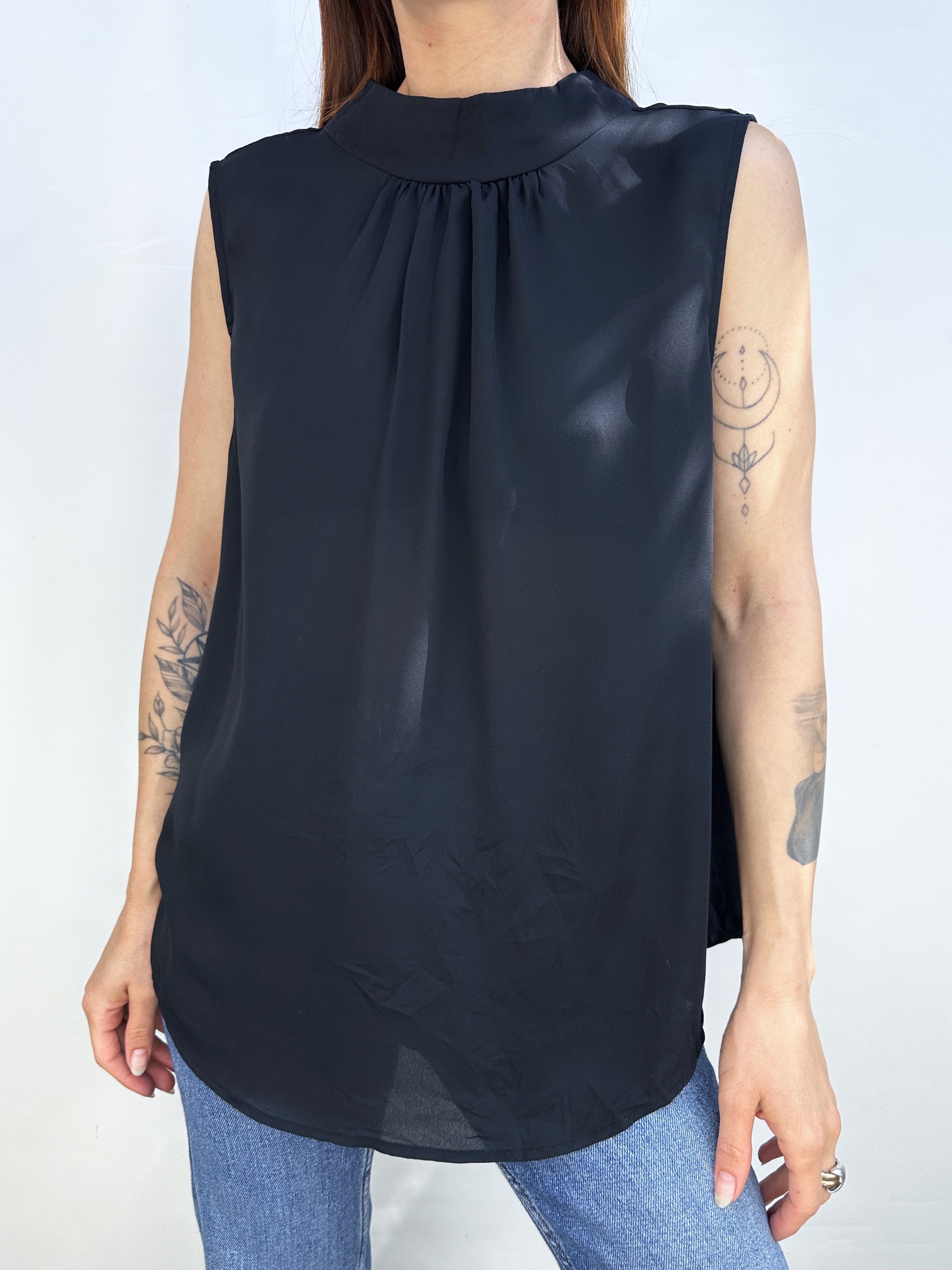 POLERA NEGRA I M-L 5