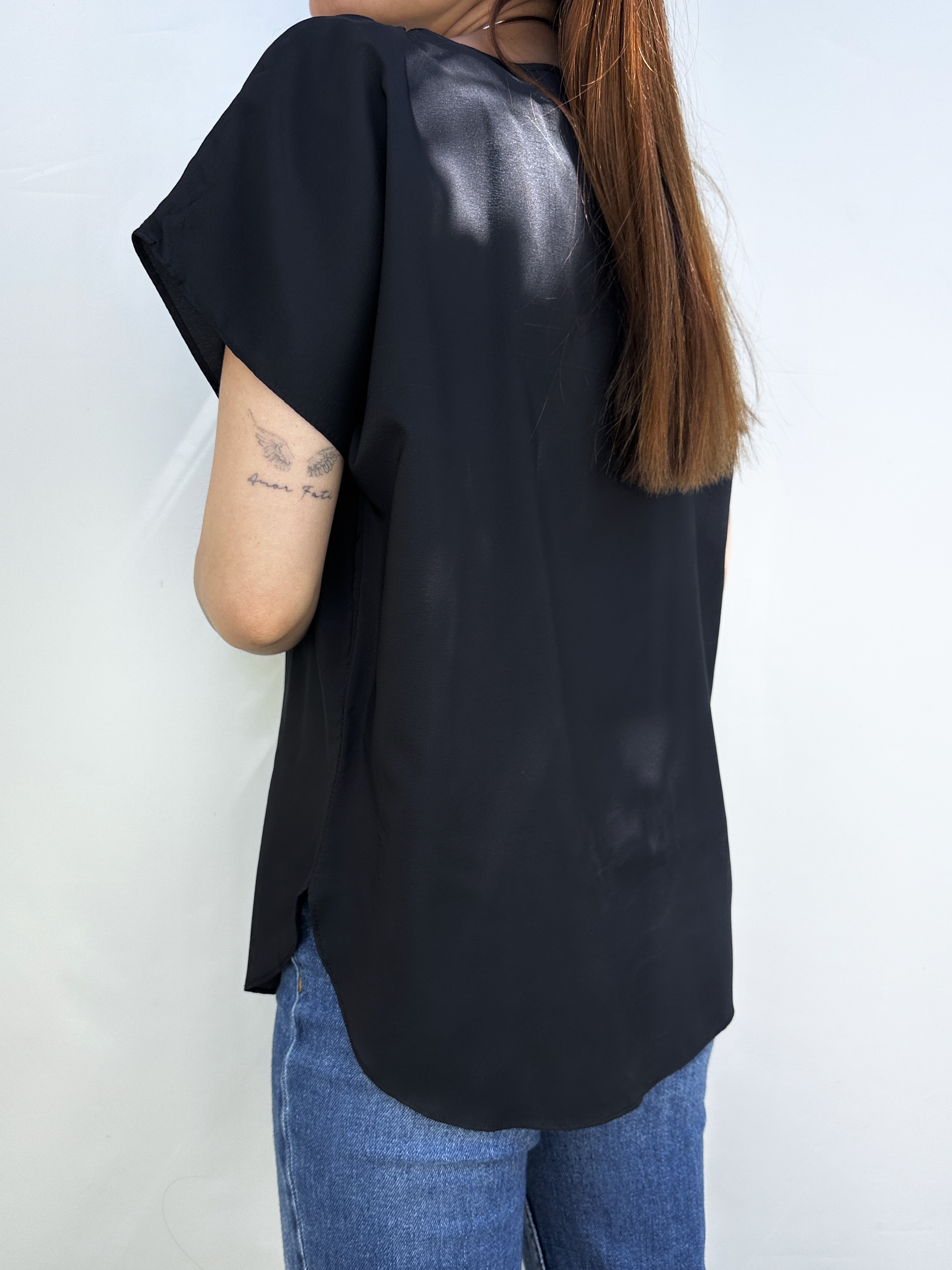 POLERA MANGA CORTA I S 2