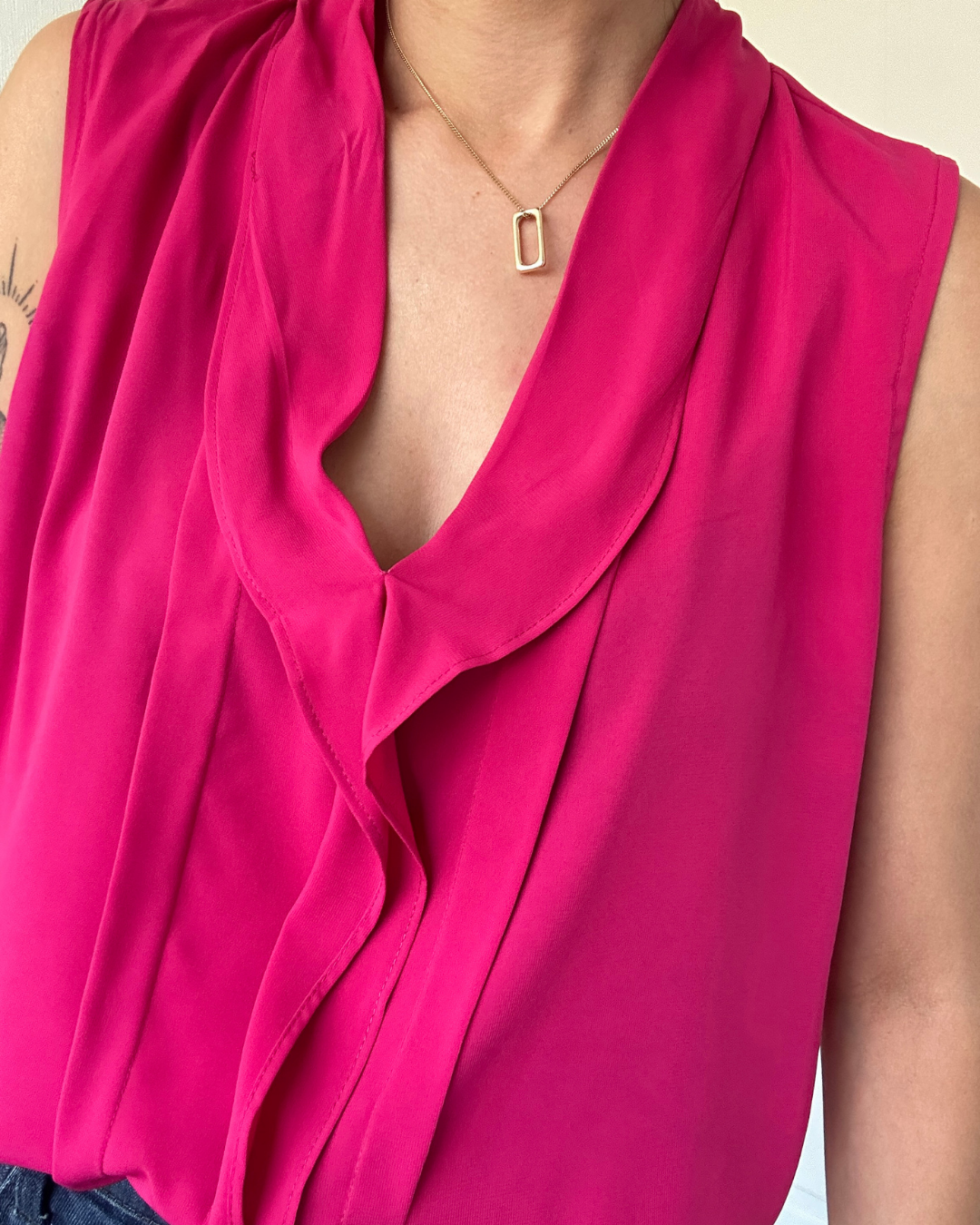 POLERA CALVIN KLEIN FUCSIA I M-L 4