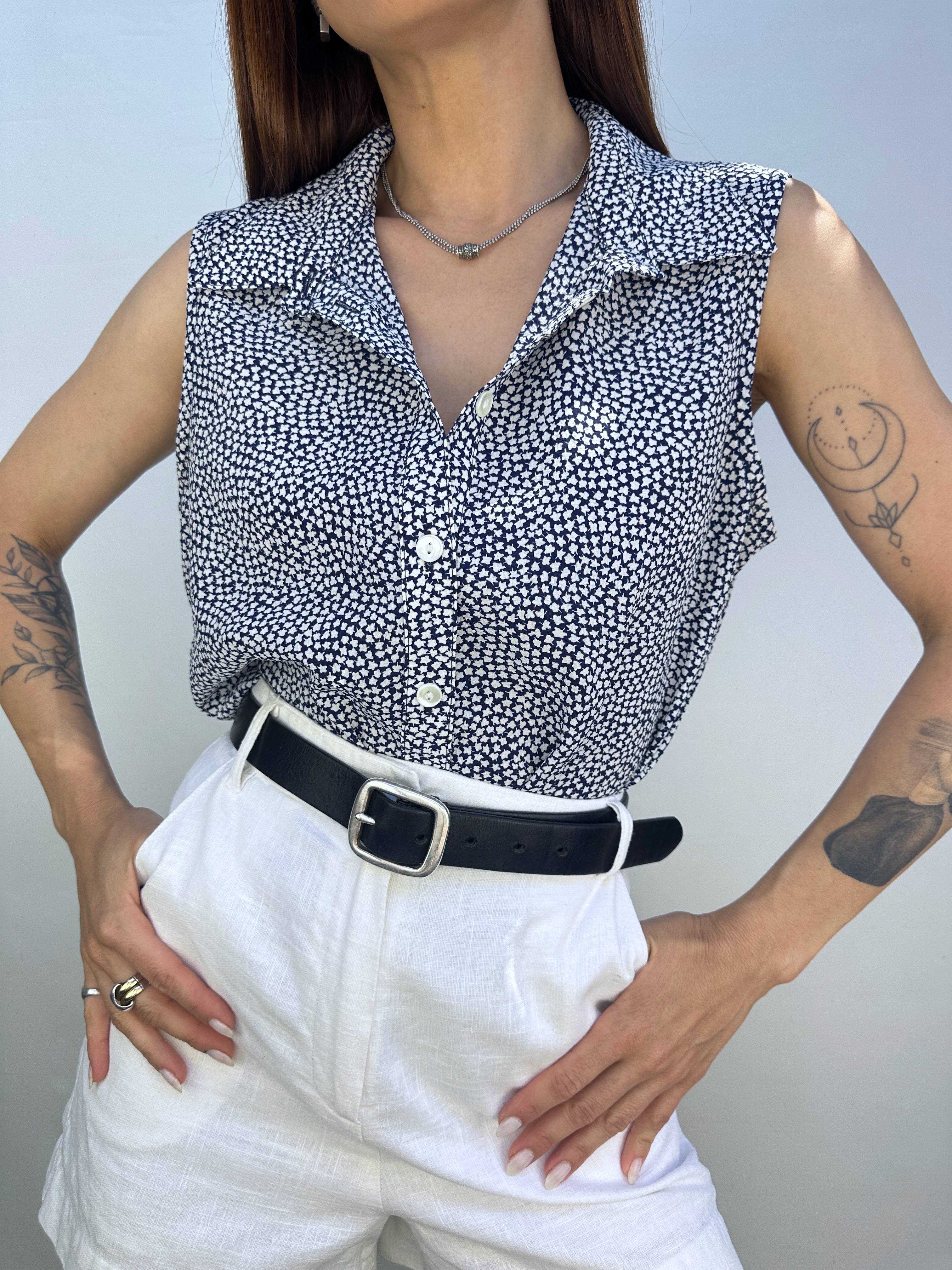 BLUSA SIN MANGAS I S 1