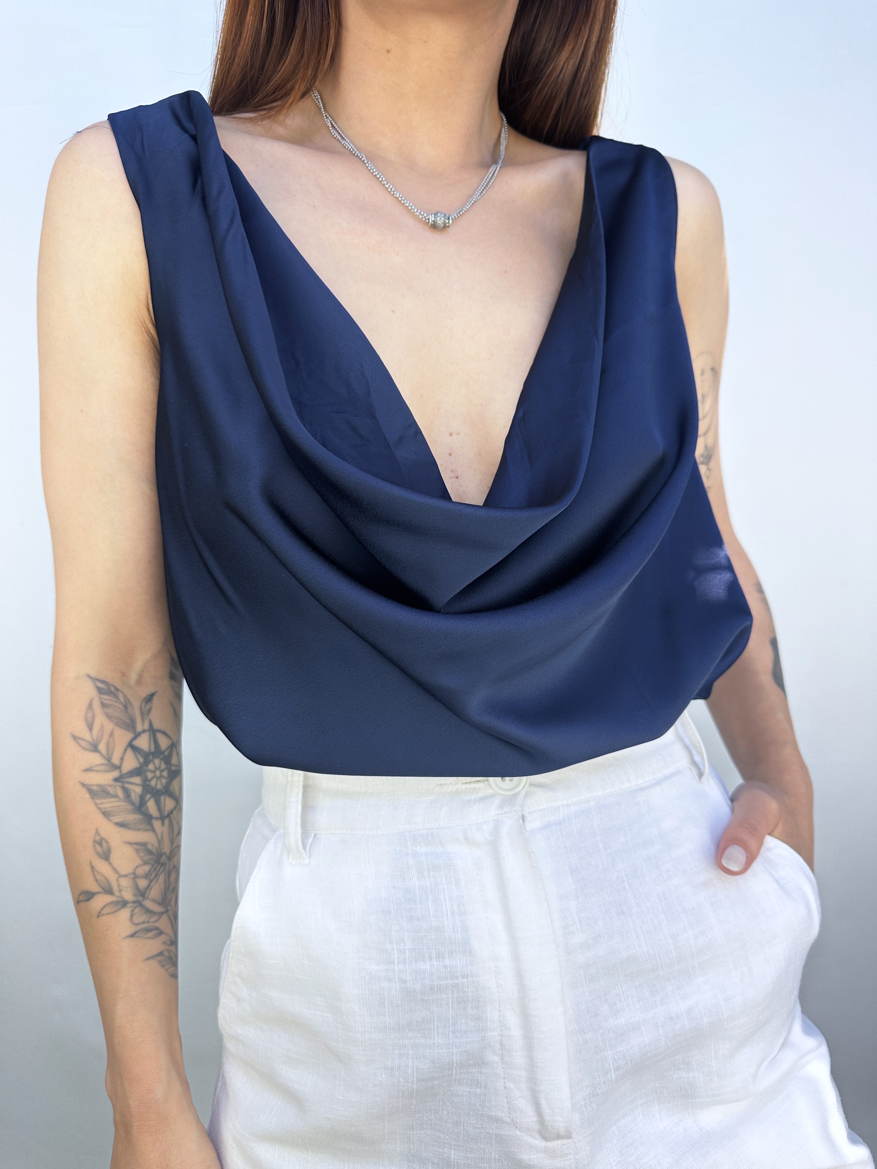 POLERA DRAPEADA I XL 3