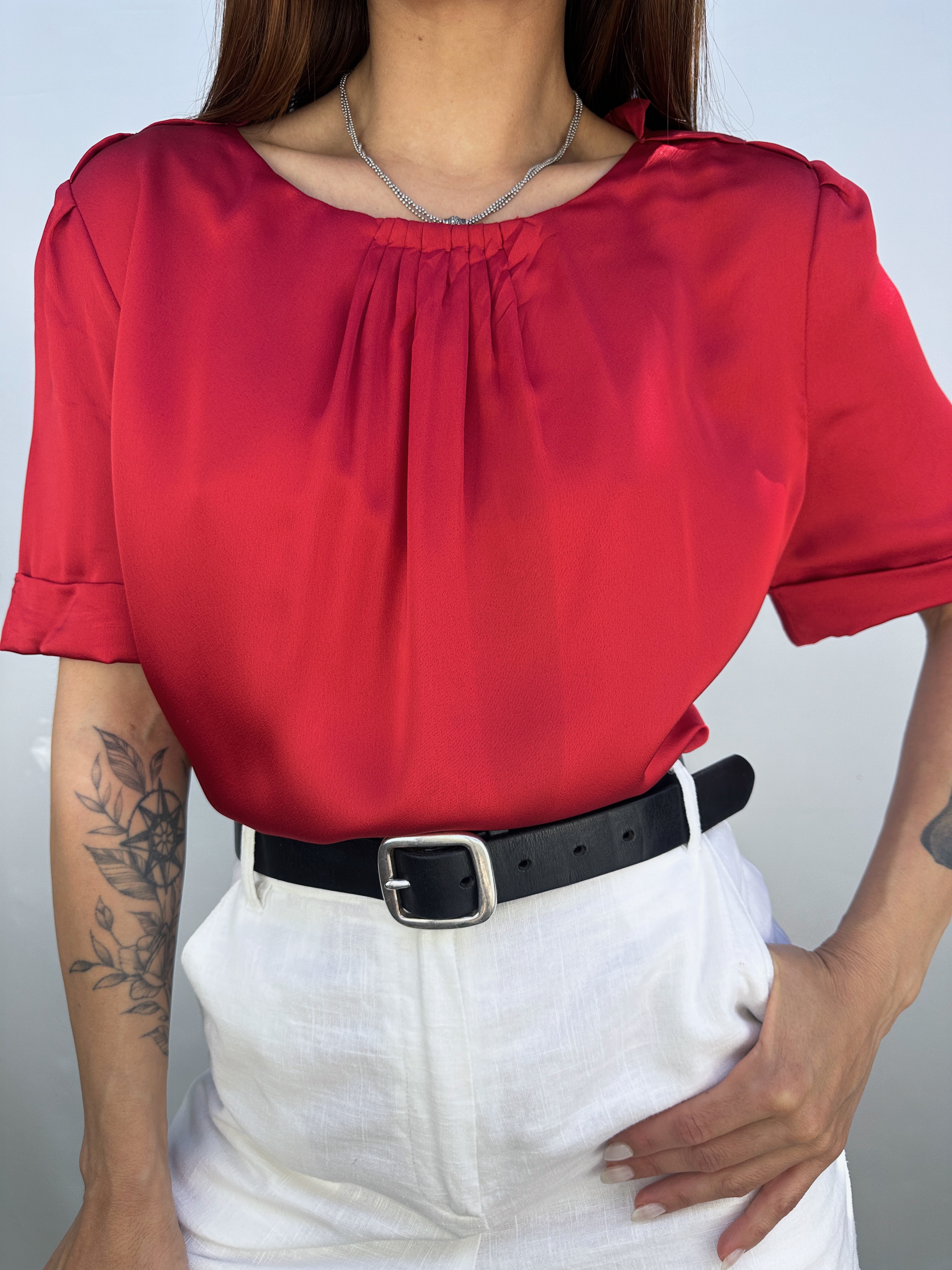 POLERA ROJA SATINADA I M-L 2