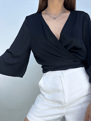 POLERA ENVOLVENTE I M