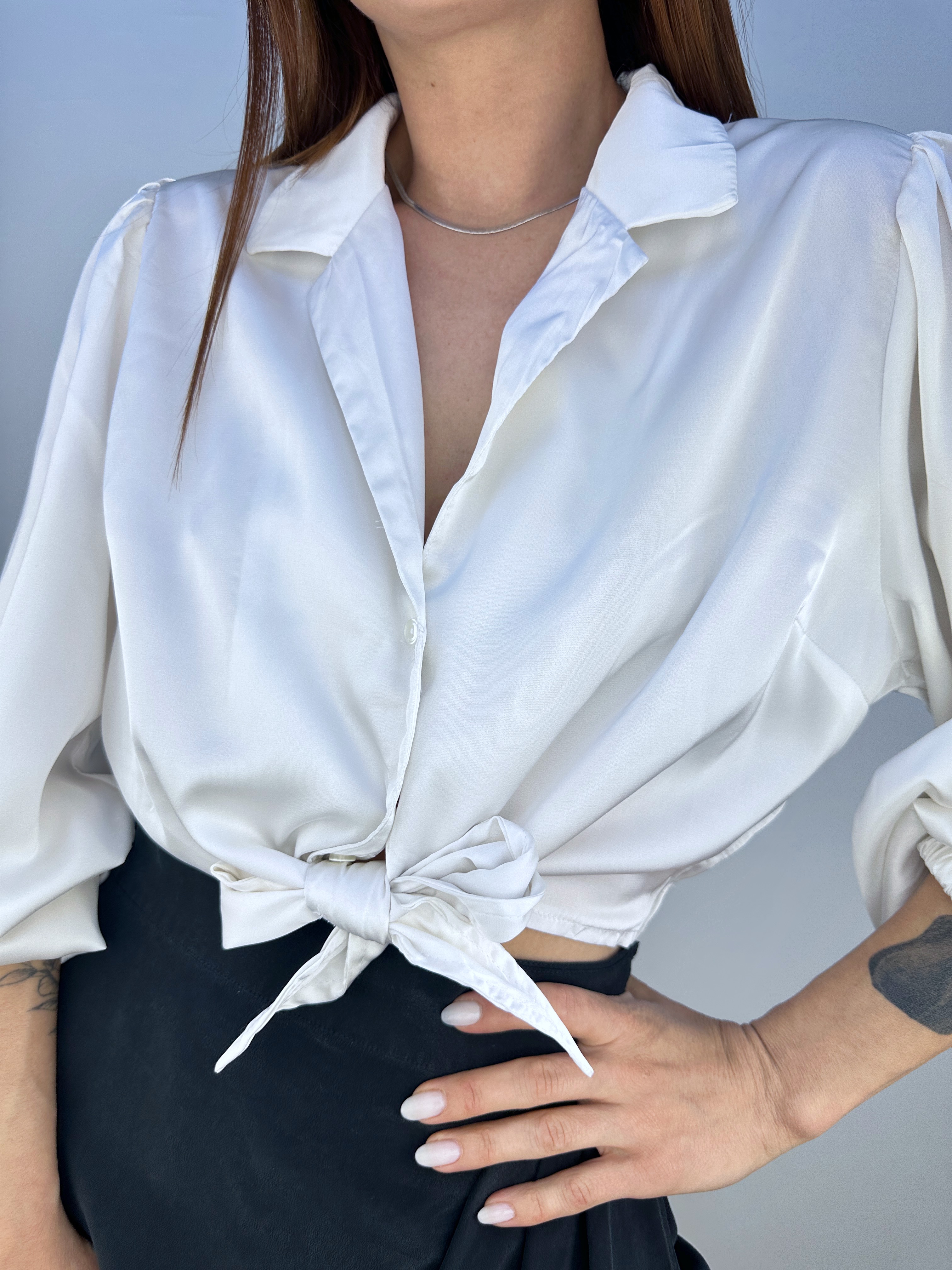 BLUSA BLANCA SATINADA I M 6