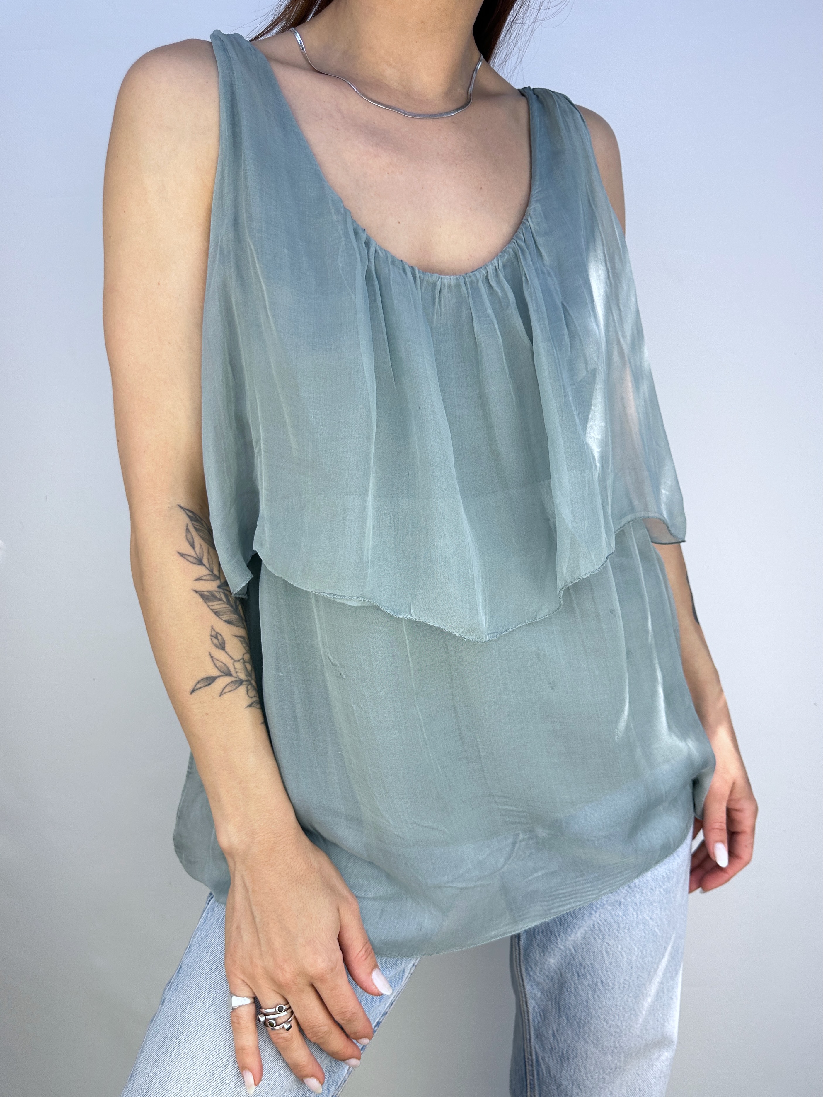 POLERA SEDA VERDE SALVIA I M-L 1