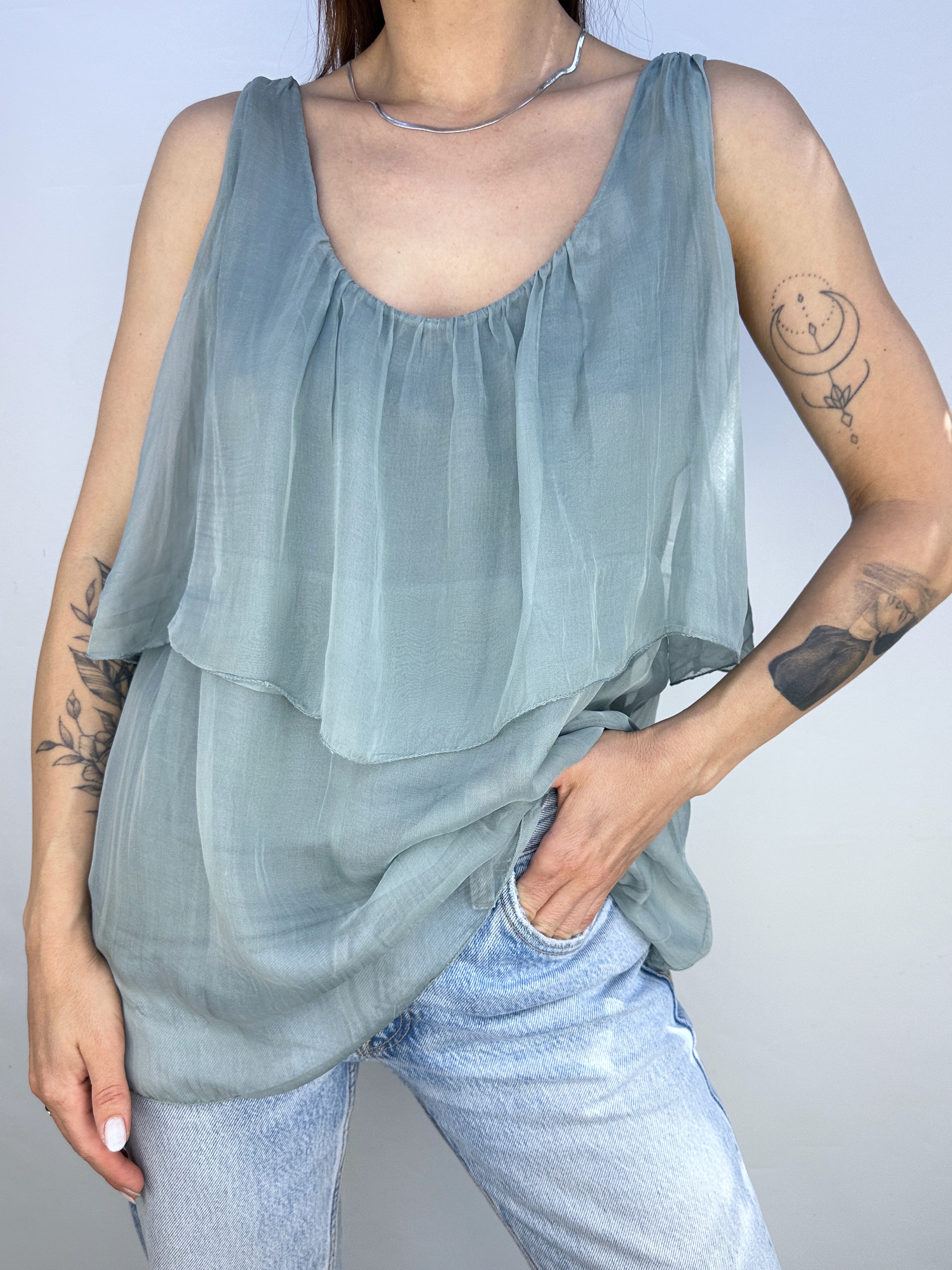 POLERA SEDA VERDE SALVIA I M-L 3