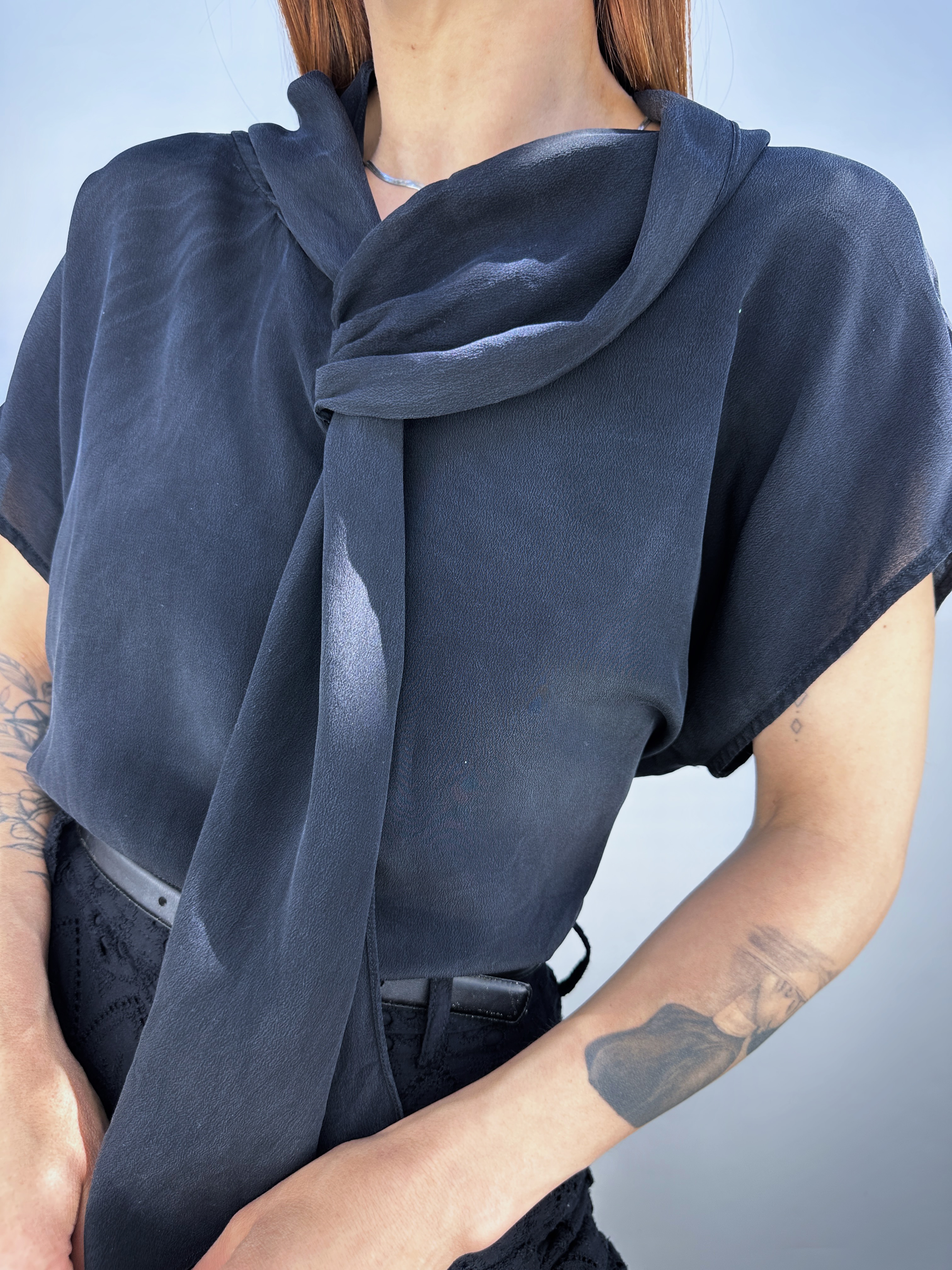 POLERA SEDA NEGRA | L-XL 8