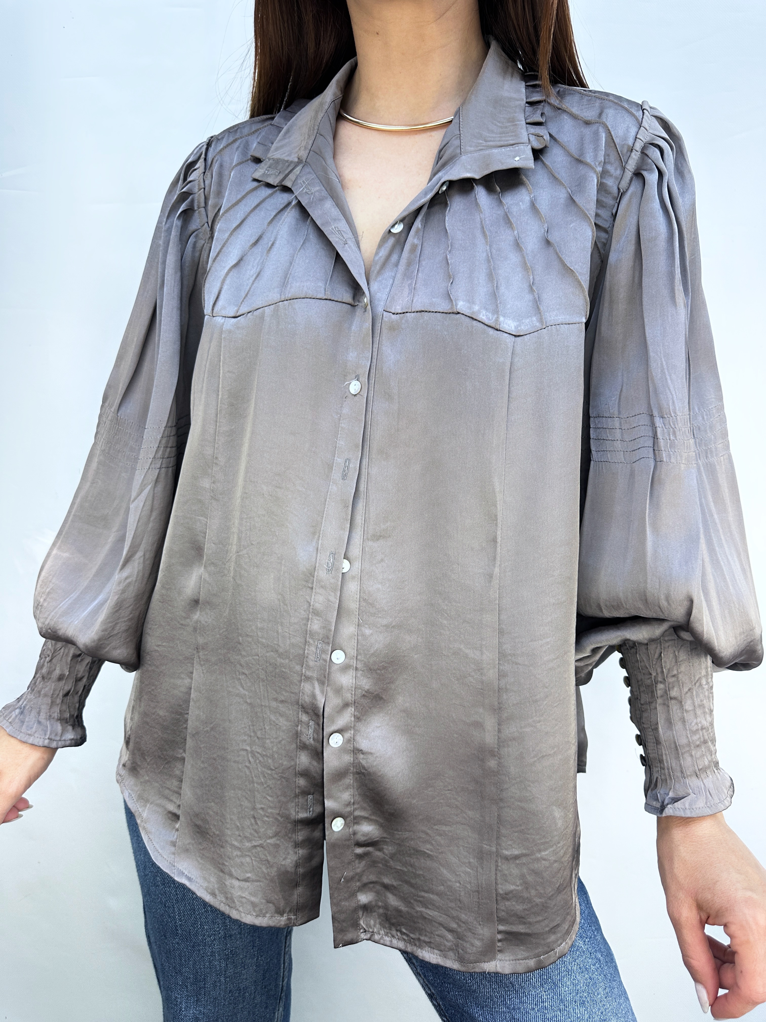 BLUSA TAUPÉ SATINADA I M 5