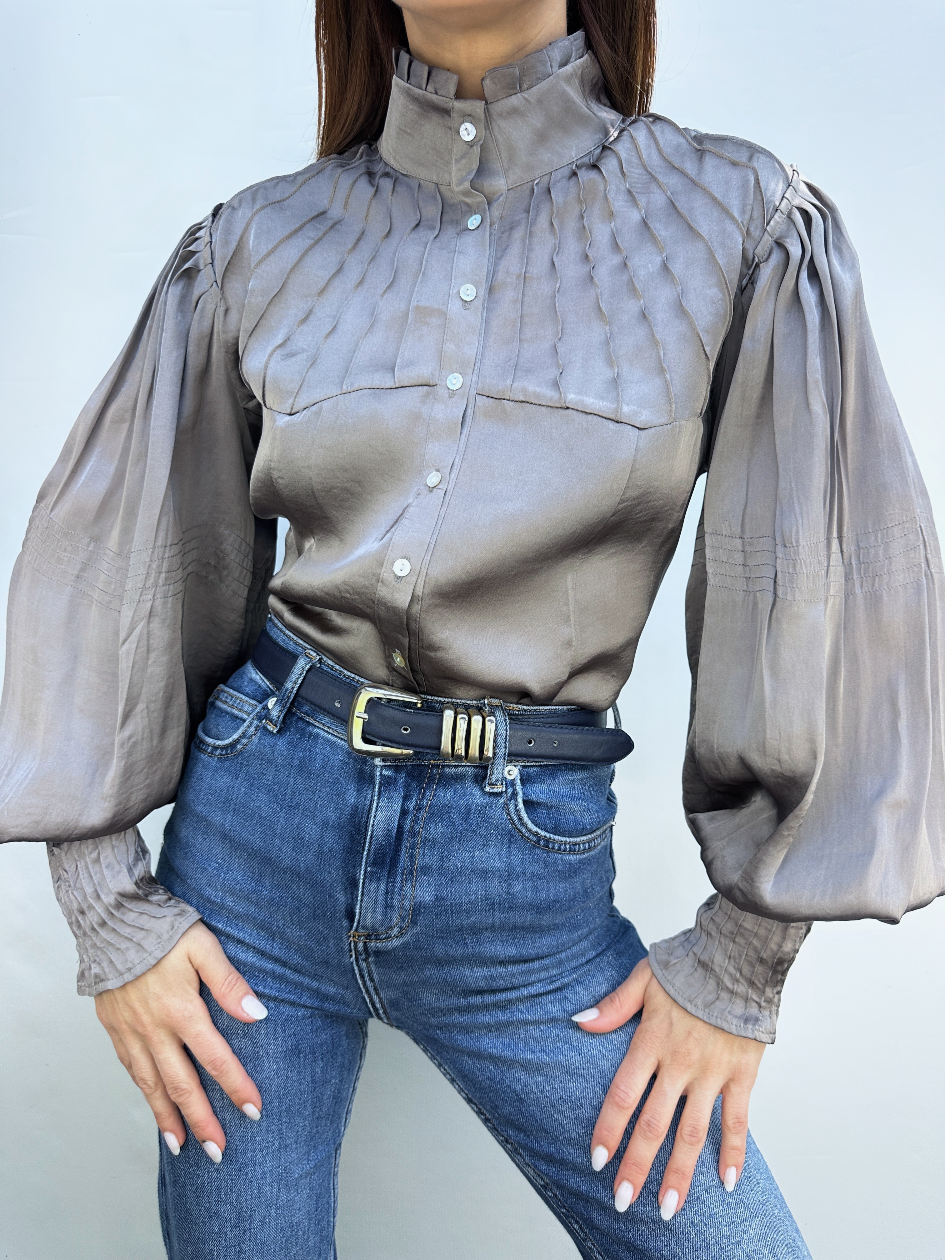 BLUSA TAUPÉ SATINADA I M 1