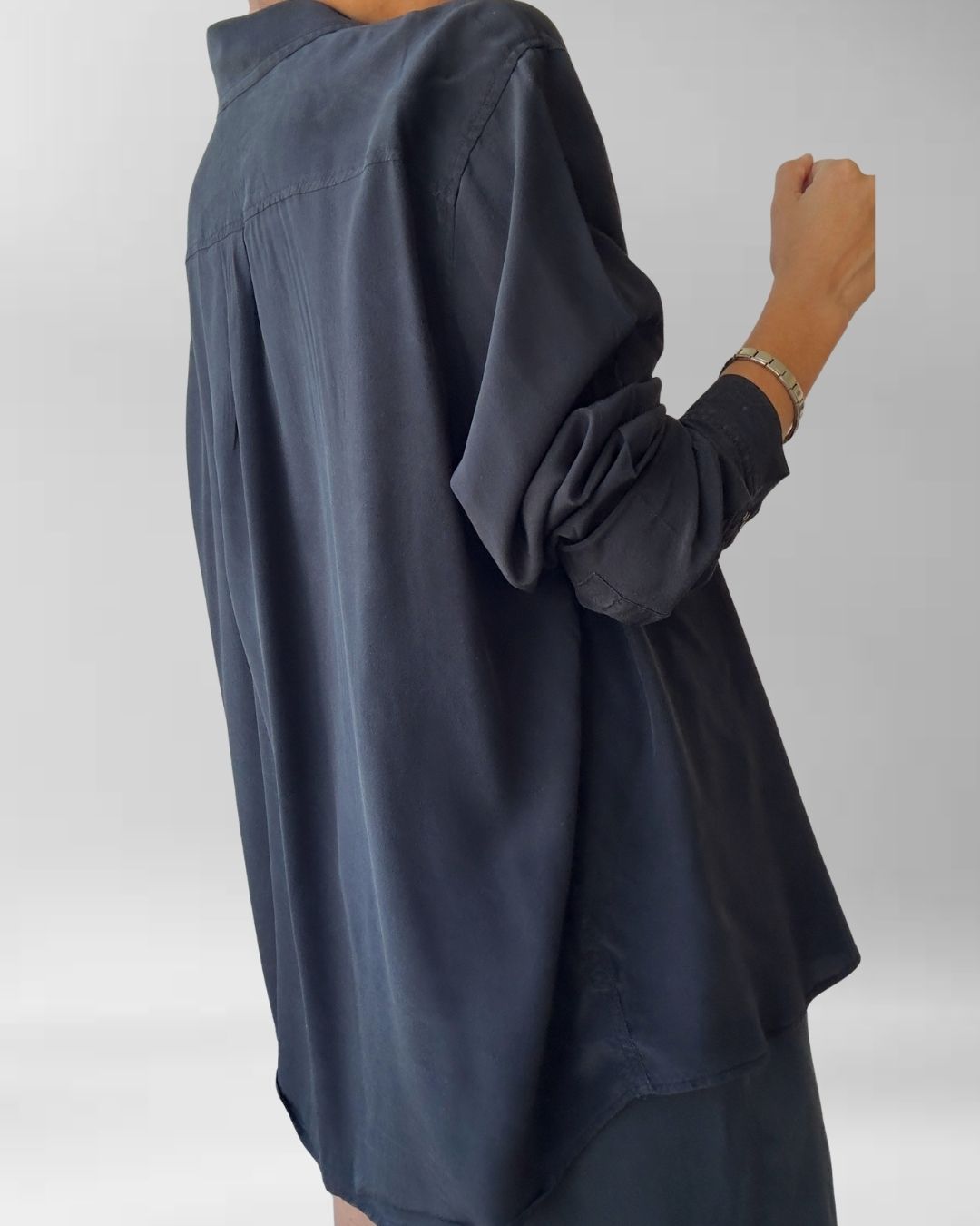 BLUSA SEDA NEGRA I 2XL 4