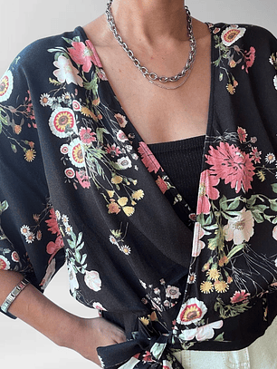 POLERA ENVOLVENTE I M-L