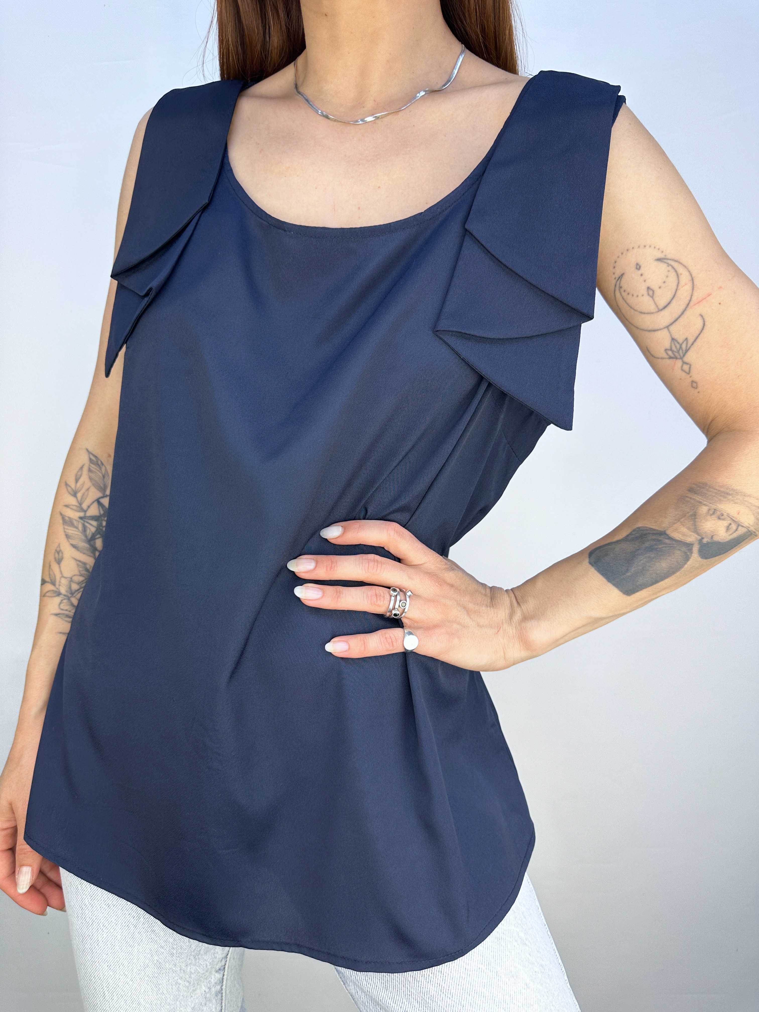 POLERA AZUL MARINO I M 5