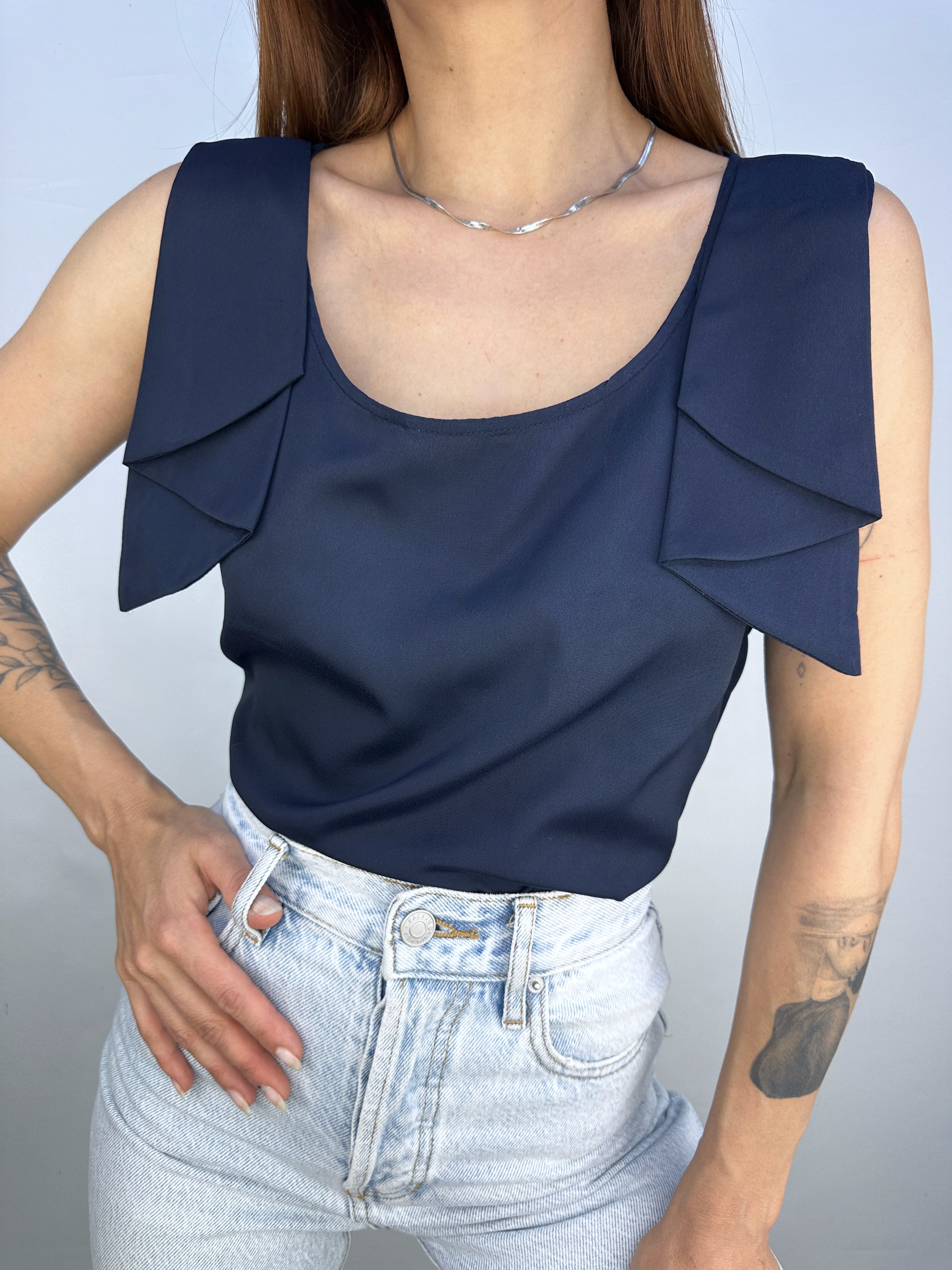 POLERA AZUL MARINO I M 6