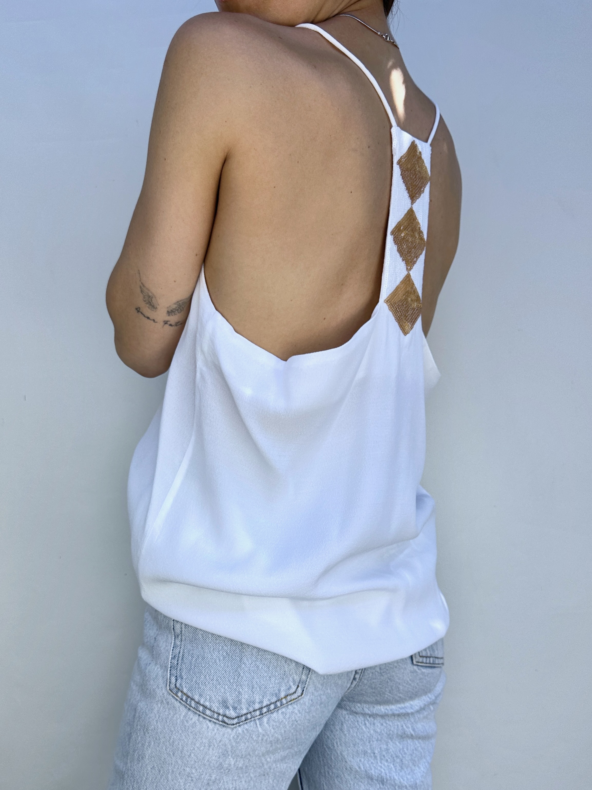 TOP MOSTACILLAS I M 4