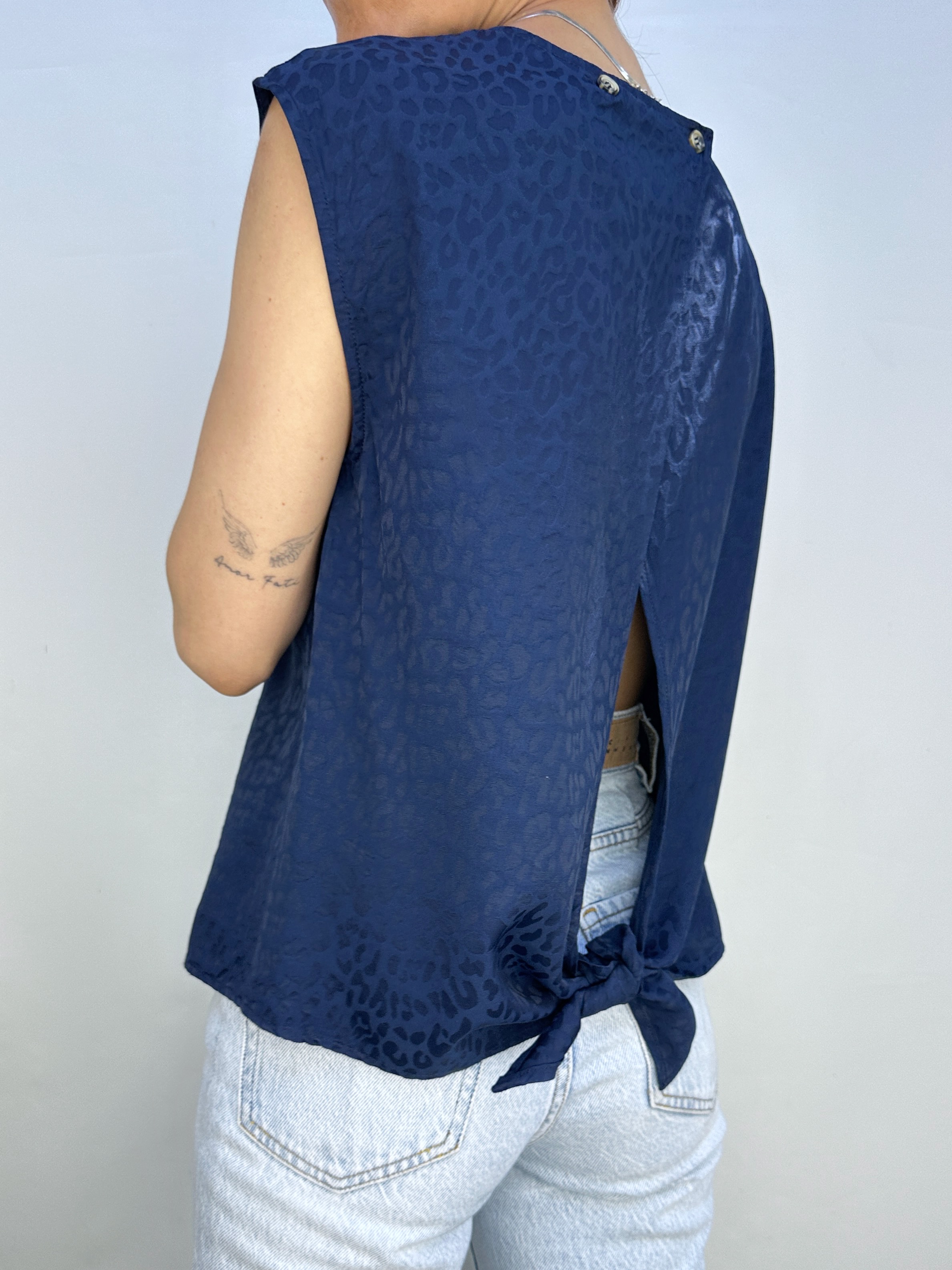 POLERA ANIMAL PRINT I M 3