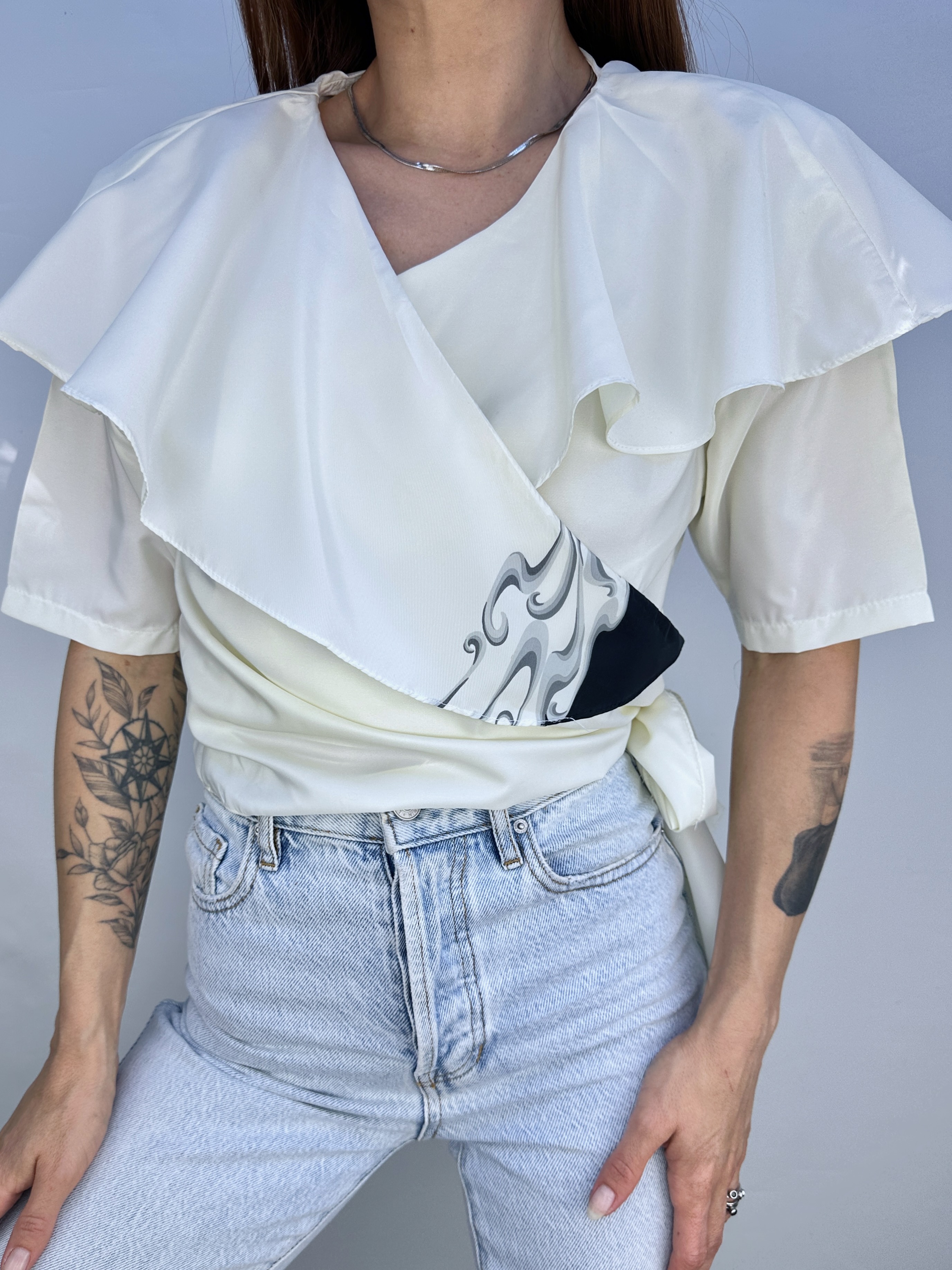 POLERA ENVOLVENTE I S-M  3