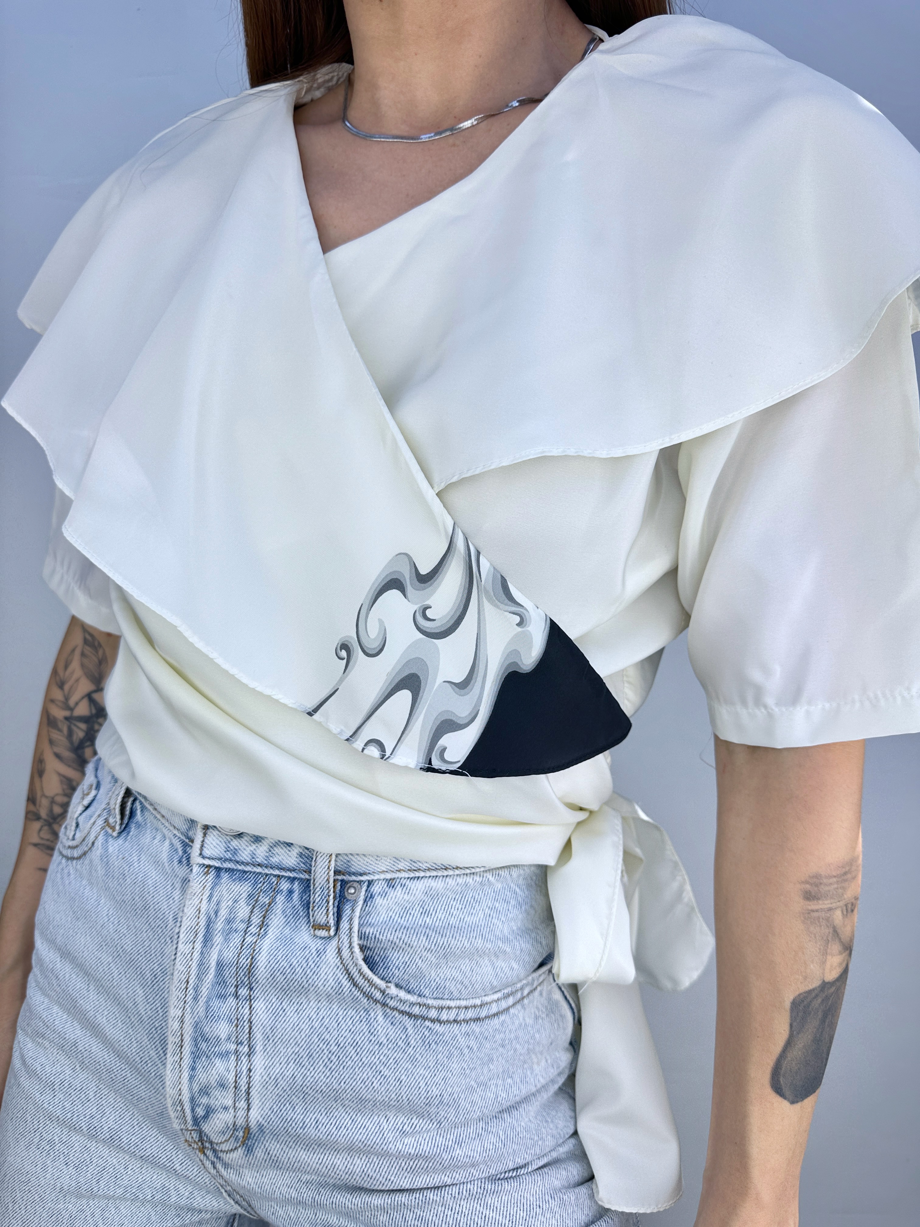 POLERA ENVOLVENTE I S-M  1