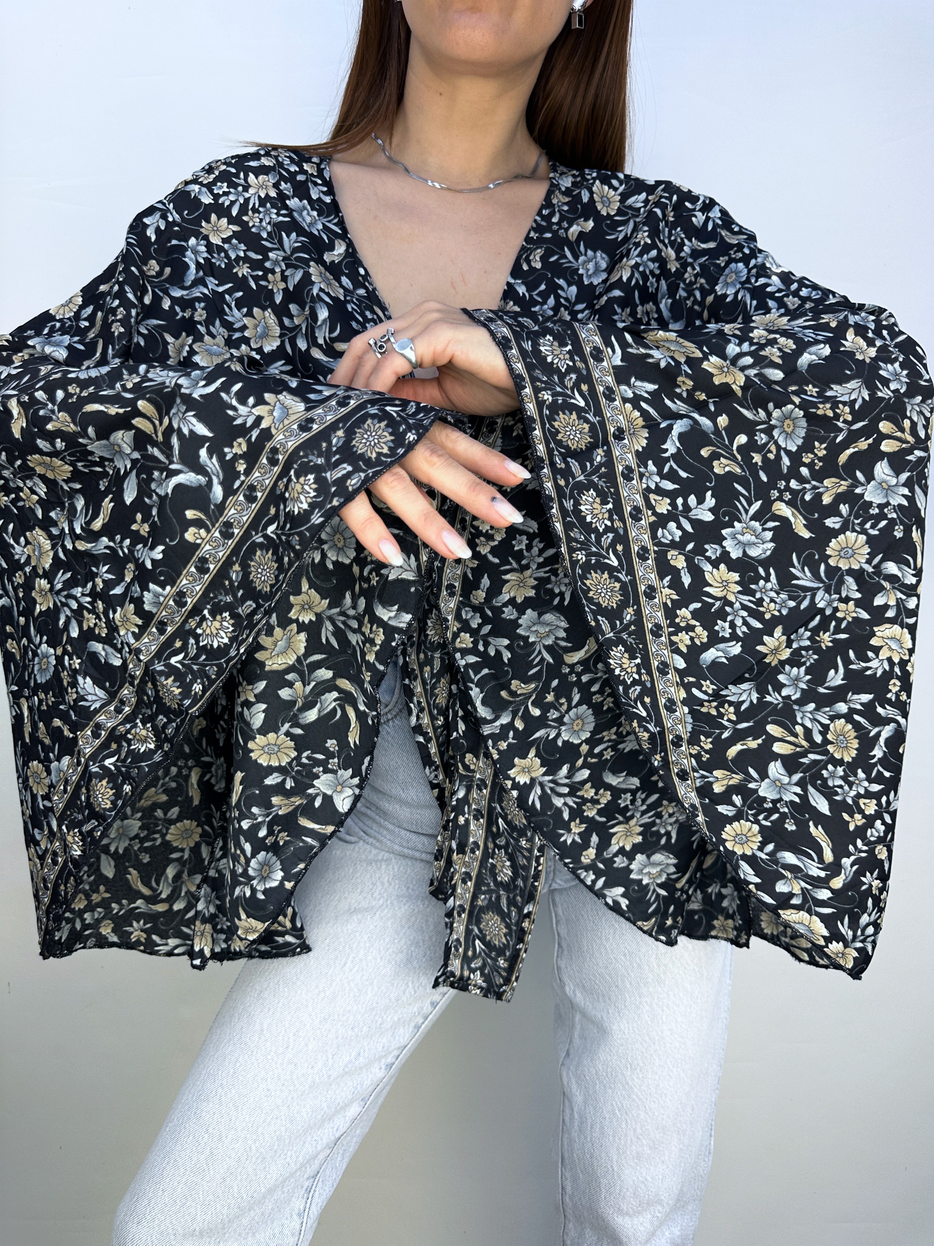 POLERA ENVOLVENTE I L-XL 6