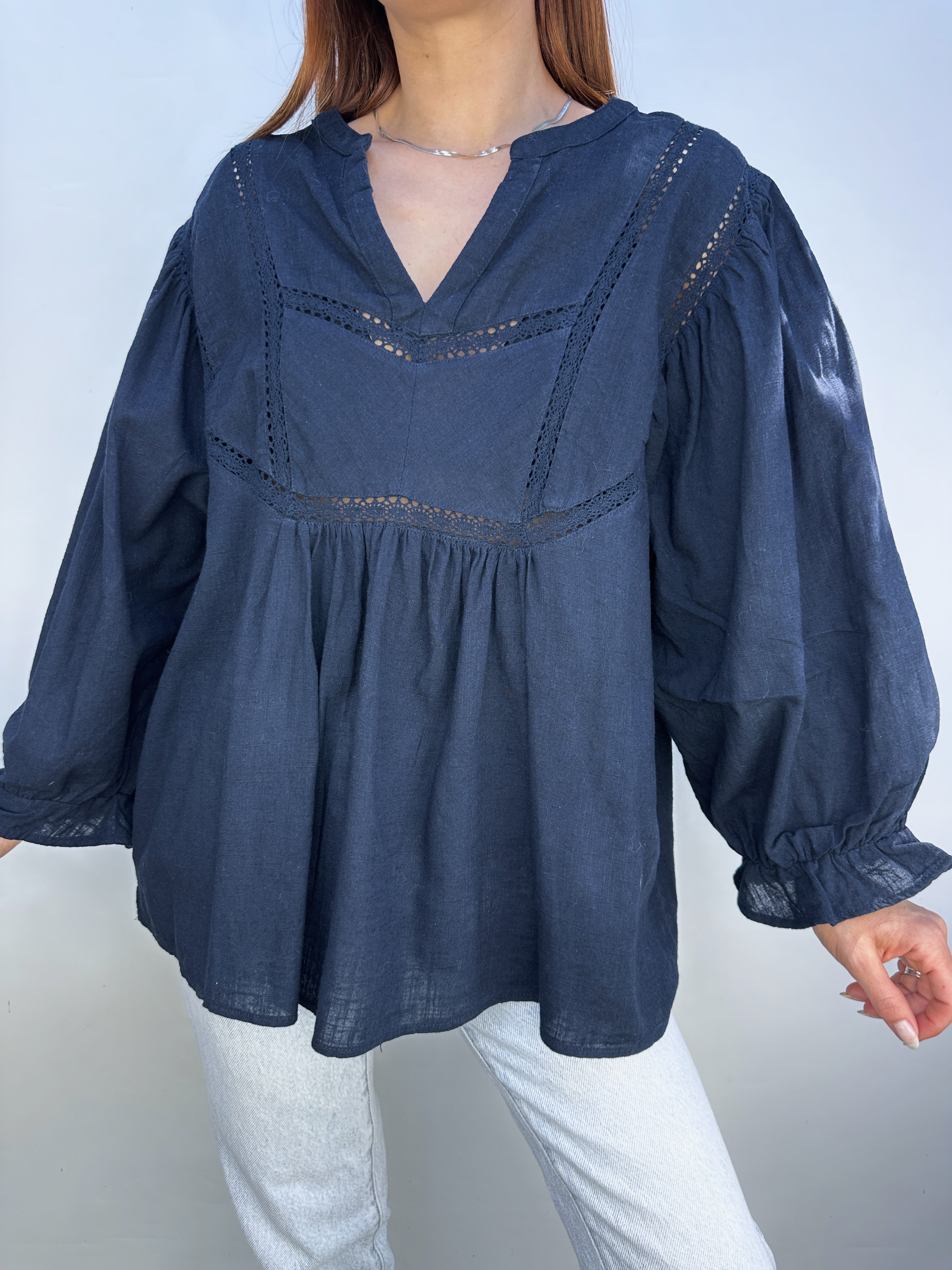 POLERA NEGRA I ALGODÓN I M-L  5