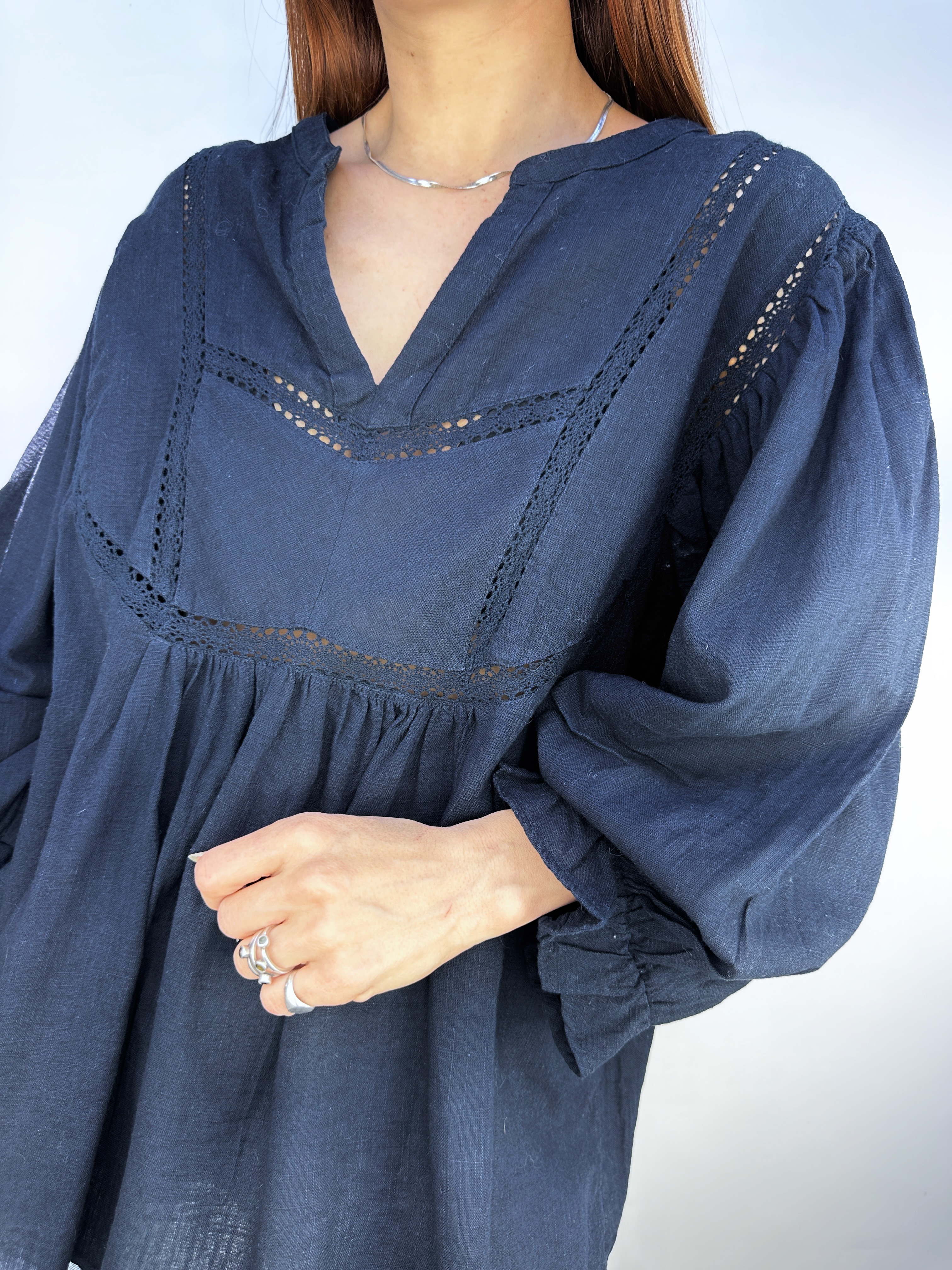 POLERA NEGRA I ALGODÓN I M-L  6