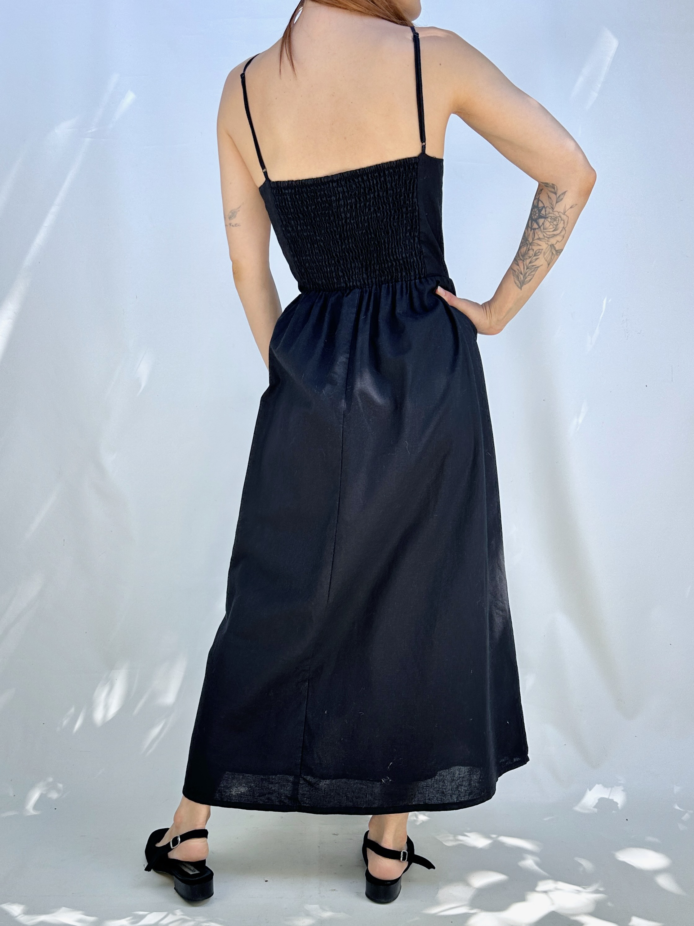 VESTIDO TIRANTES NEGRO I LINO-ALGODÓN I M 3