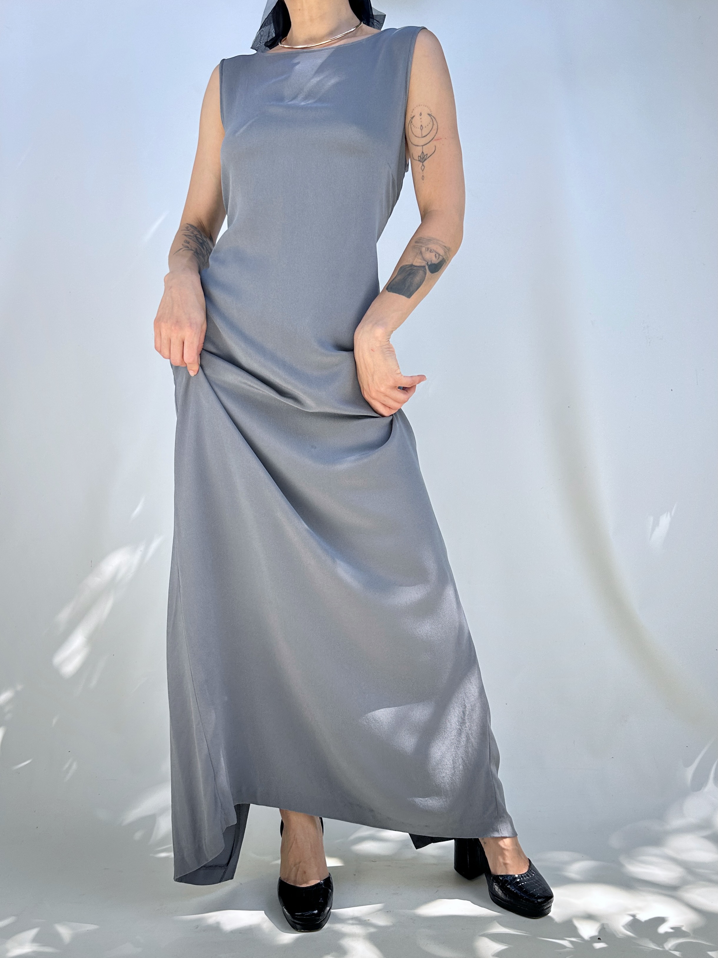 VESTIDO SEDA GRIS PLATA I M 1