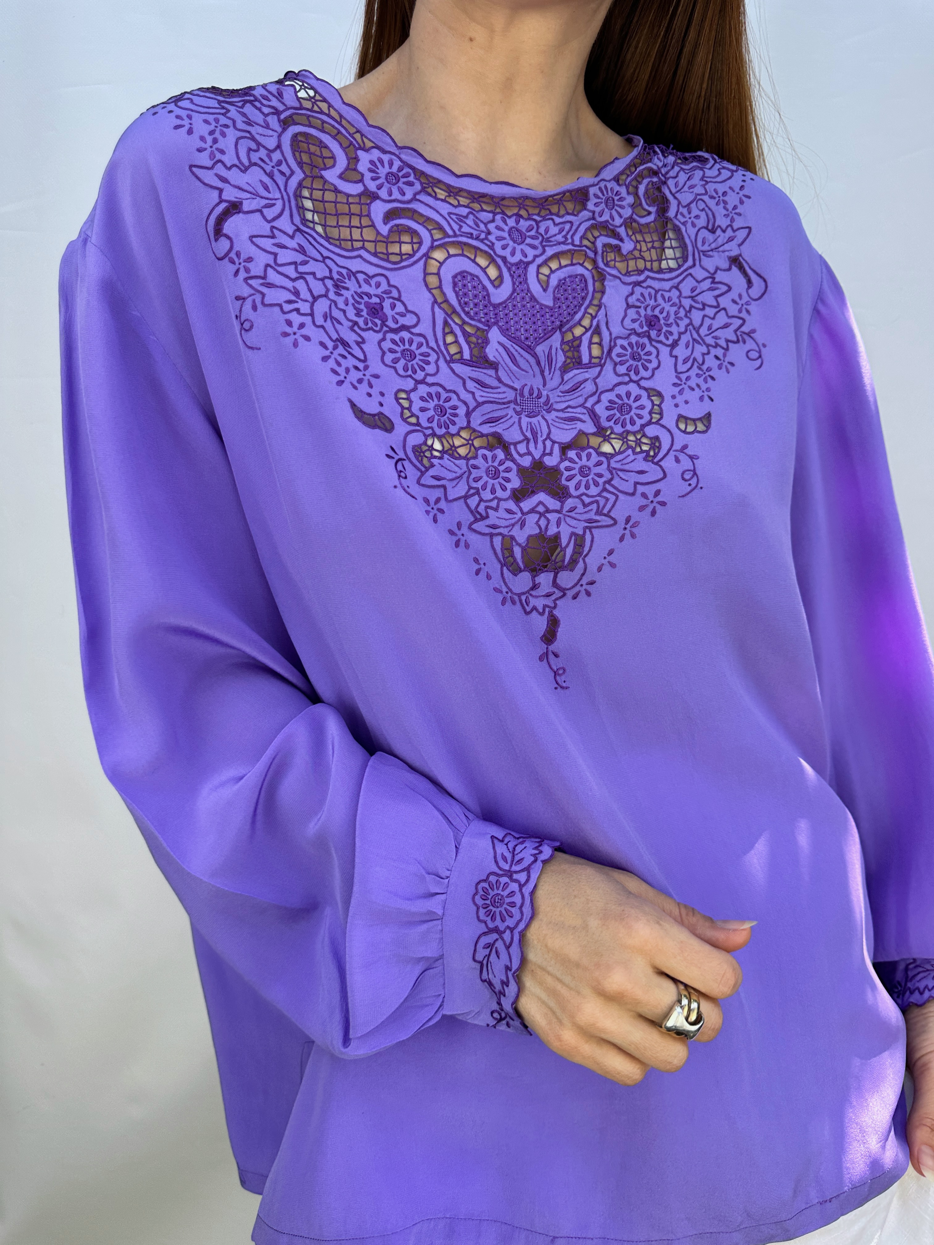 POLERA SEDA BORDADA I L-XL 3