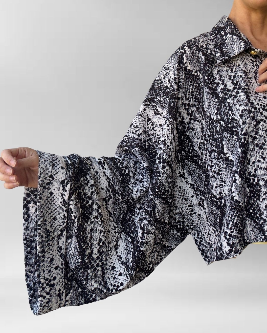 BLUSA O SOBRECAMISA ANIMAL PRINT | L-2XL 5