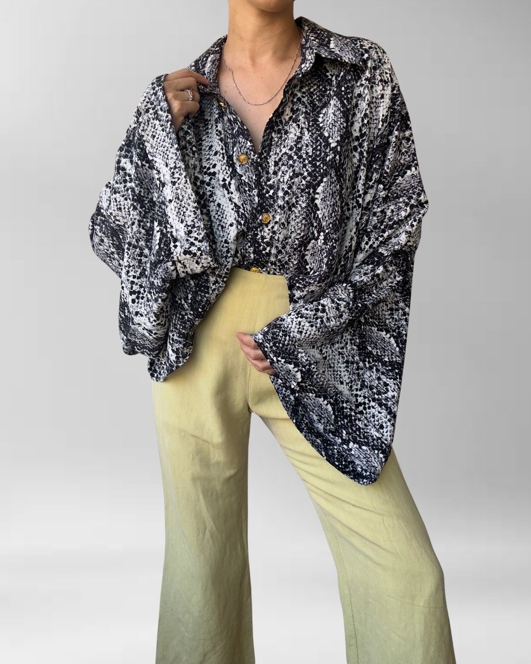 BLUSA O SOBRECAMISA ANIMAL PRINT | L-2XL 2