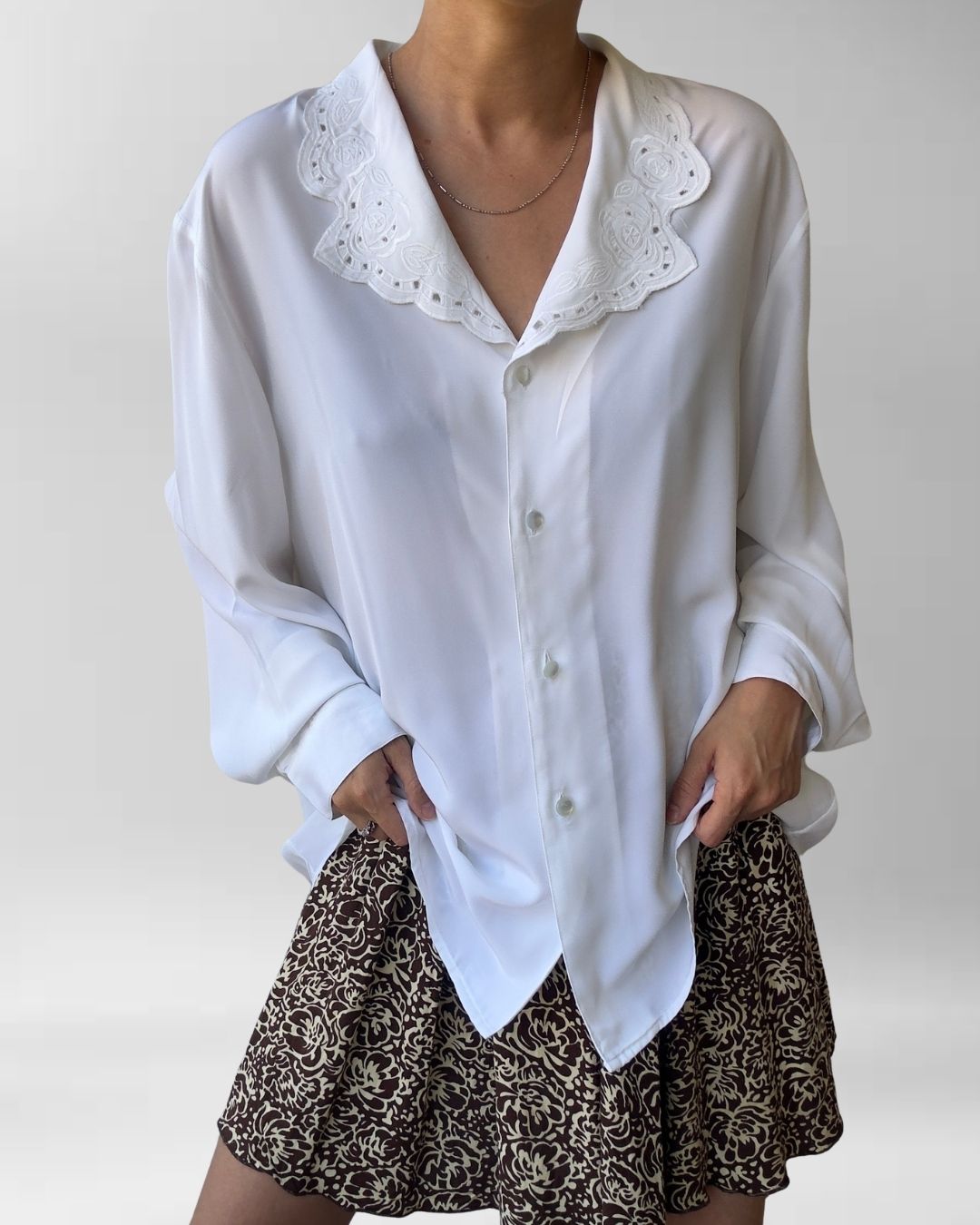 BLUSA VINTAGE MUY BLANCA | L-3XL 5