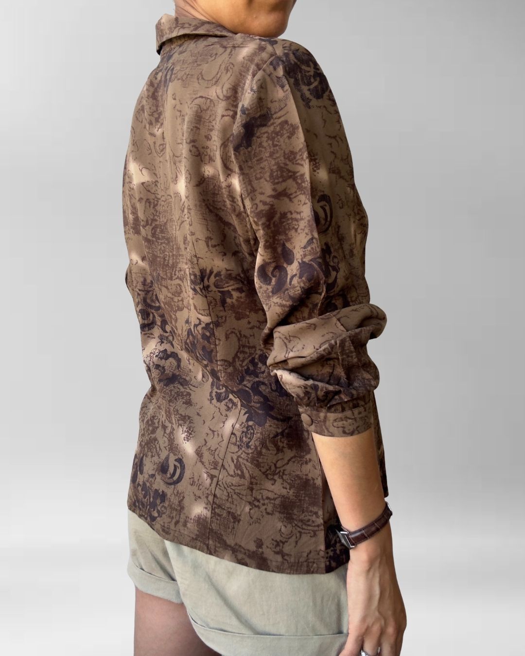 BLUSA CAFÉ ESTAMPADA | M 3